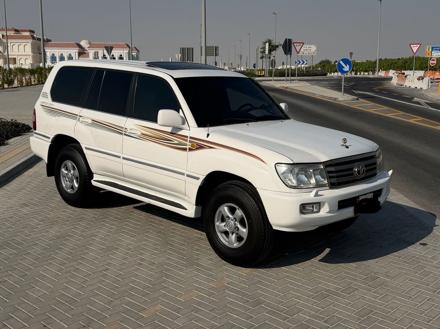 Toyota Land Cruiser GX.R 2006 - Image 1
