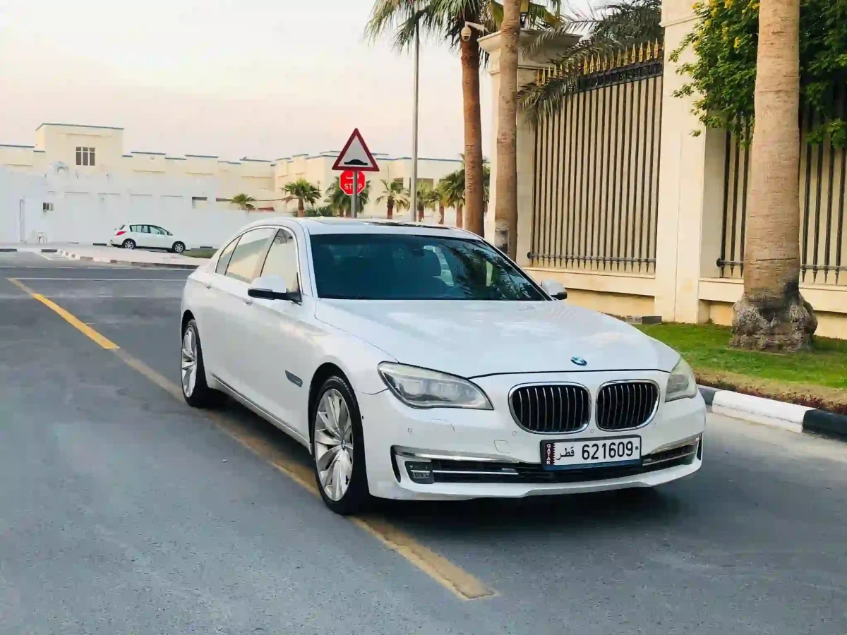 BMW 7-Series 730 Li 2013