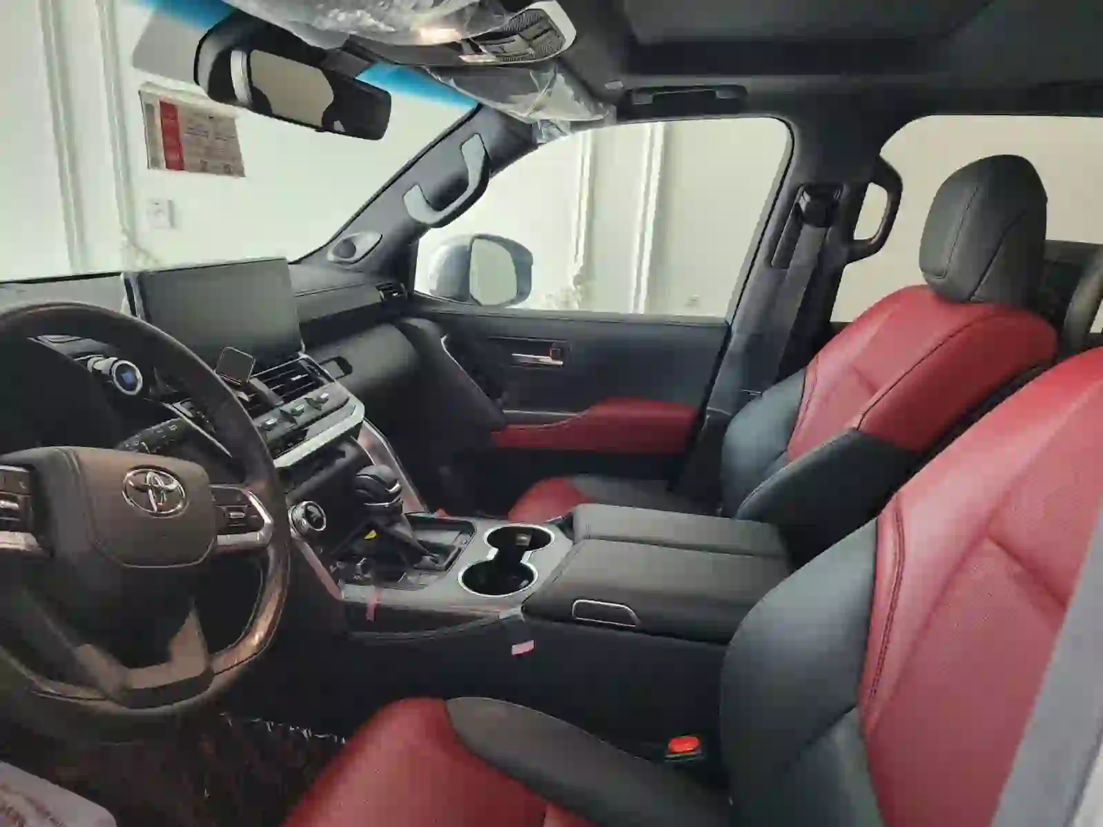Toyota Land Cruiser VX.R 2024 - Image 3