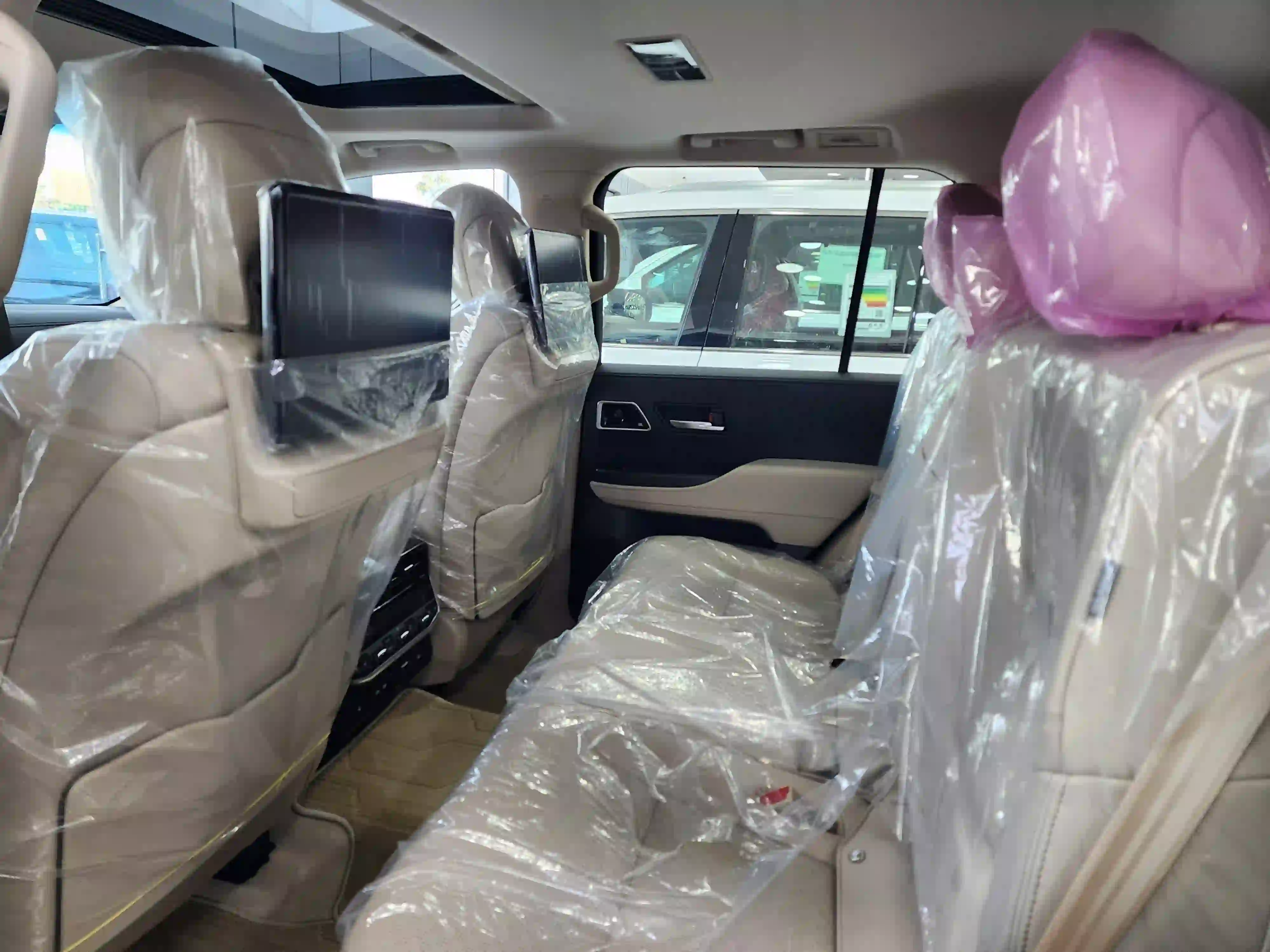 Toyota Land Cruiser VX.R 2025 - Image 4