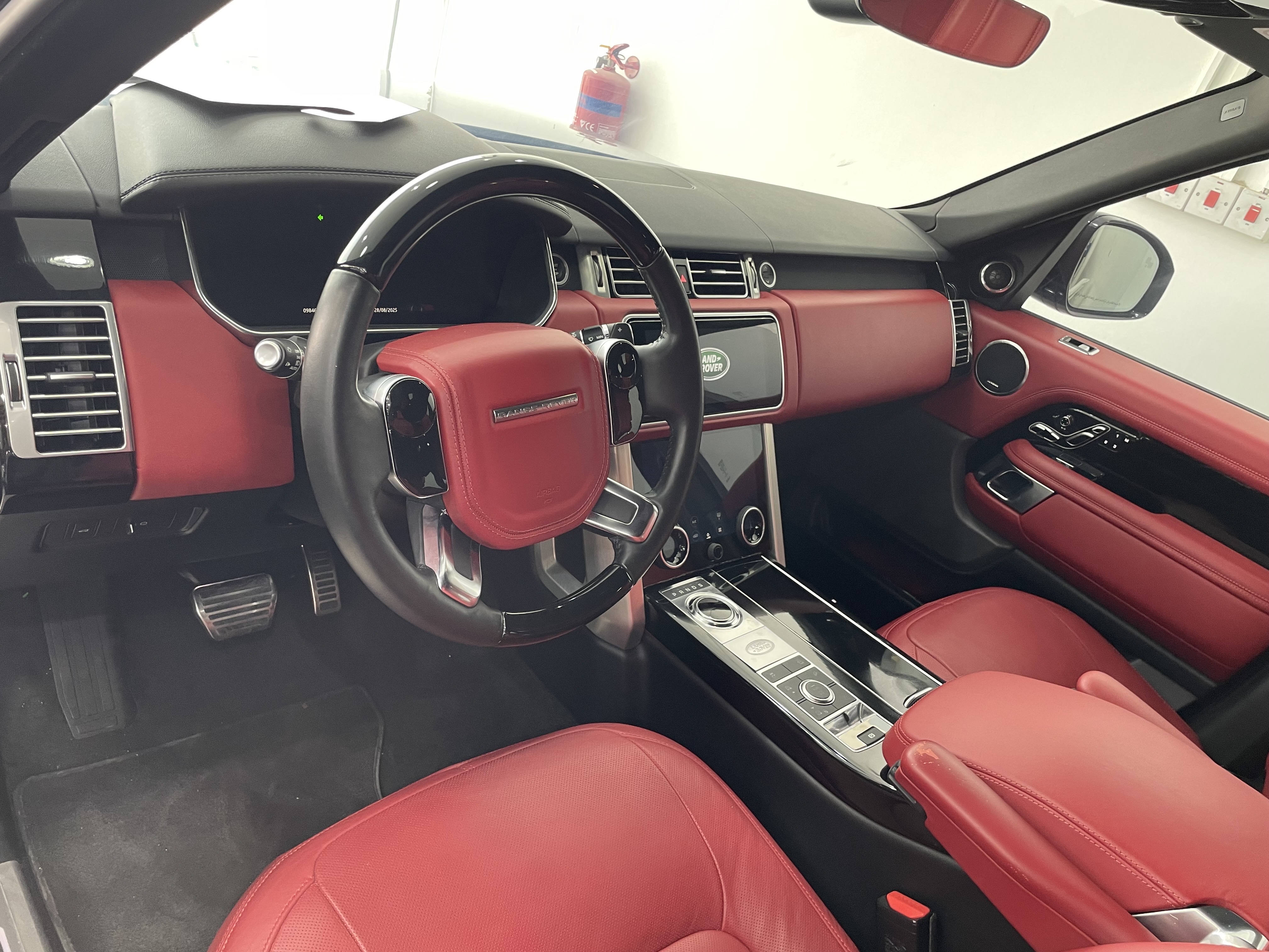 Land Rover Range Vogue SE 2019 - Image 3