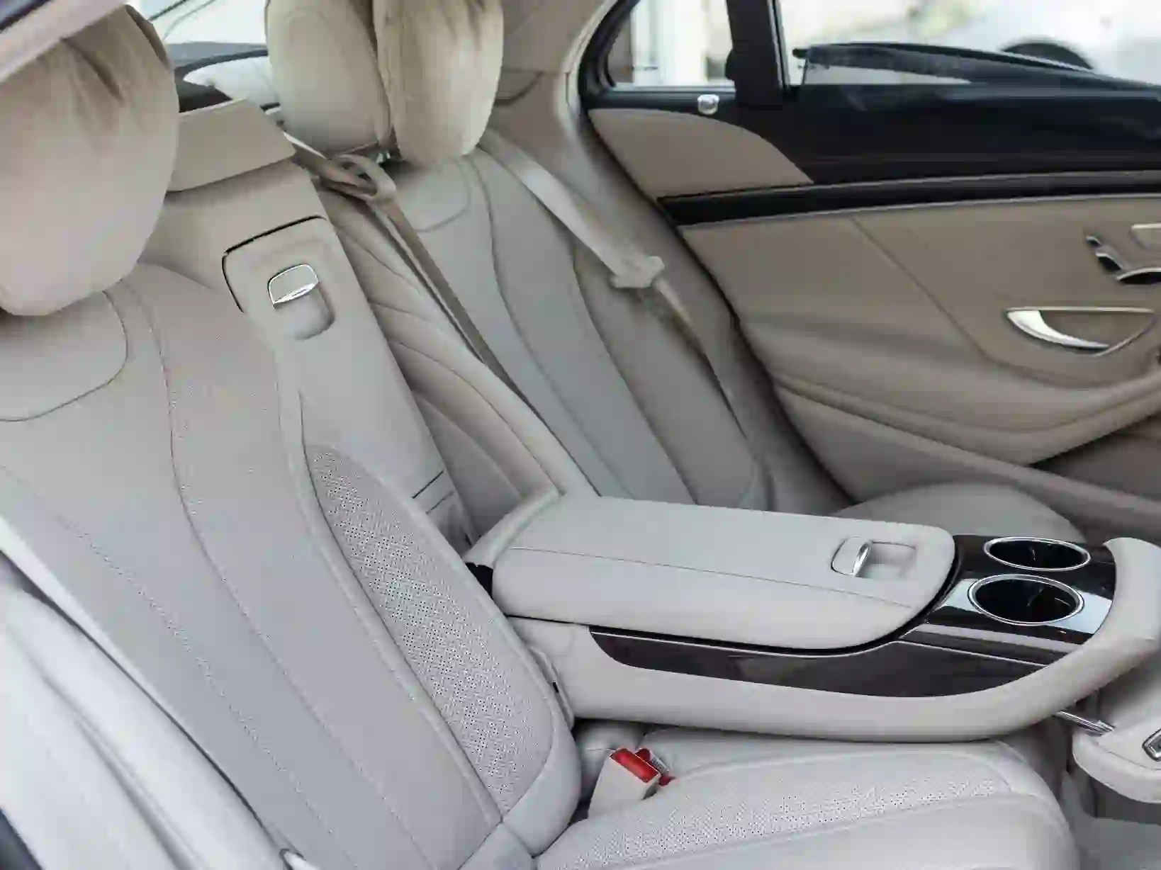Mercedes-Benz S-Class Sedan 450 2020 - Image 4