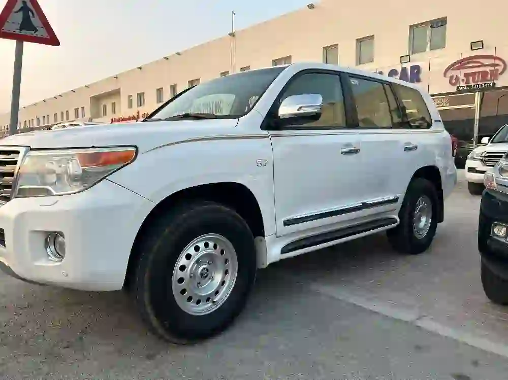 Toyota Land Cruiser VX.R 2013 - Image 4