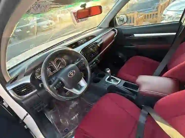 تويوتا هايلكس 2023 - Image 4