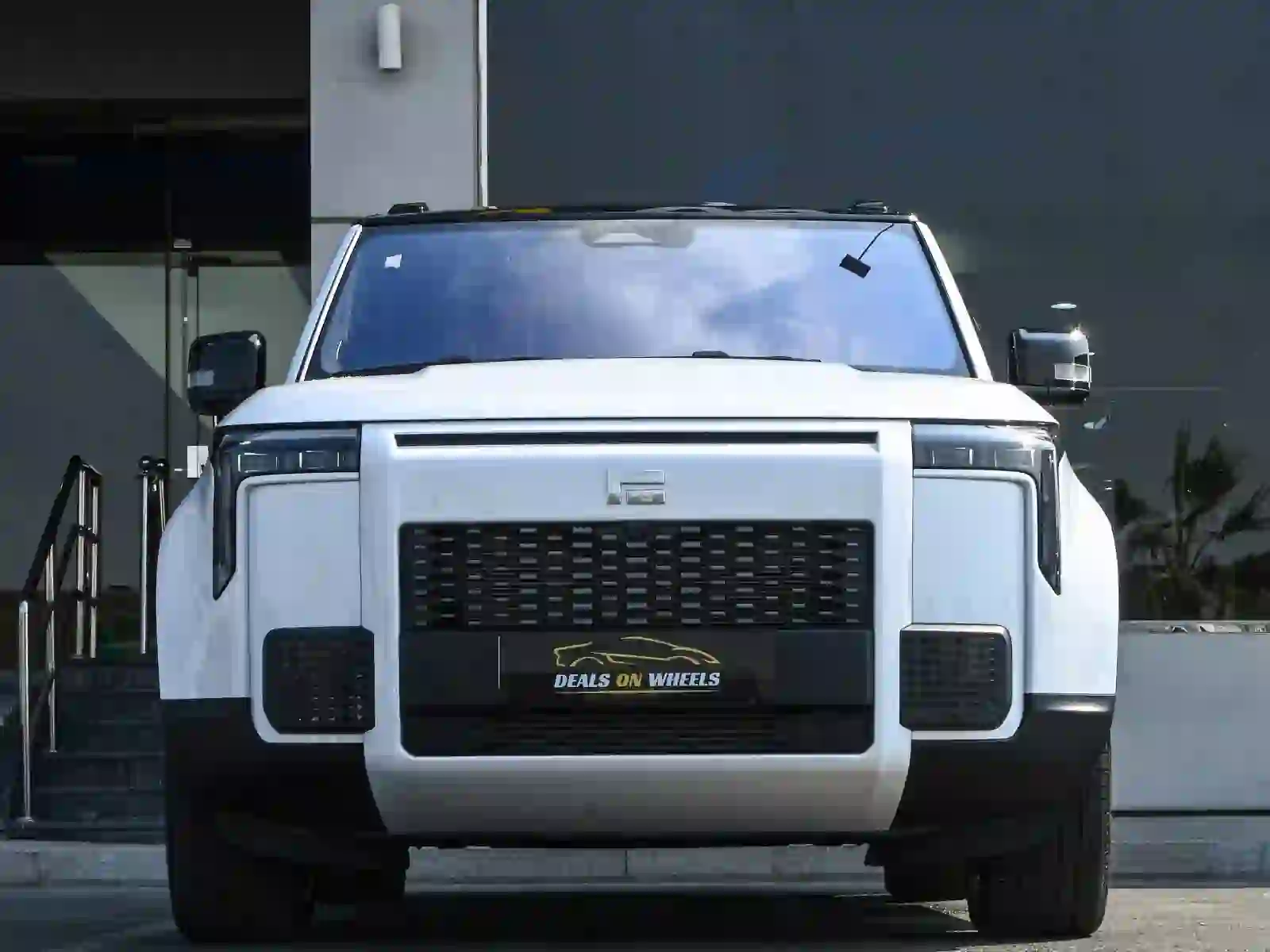 Rox 01 VIP Flagship 2025