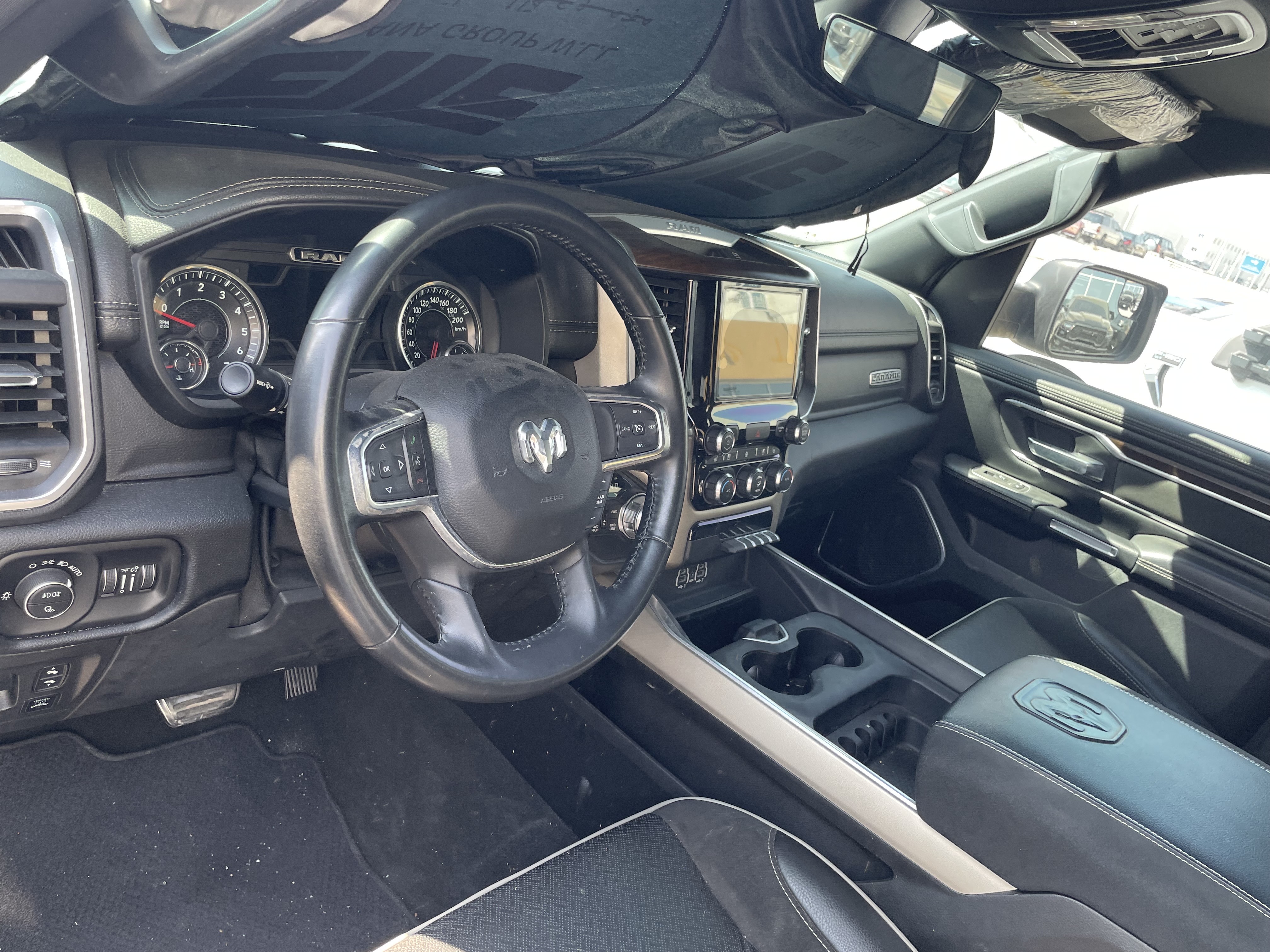Dodge Ram 1500 2021 - Image 4
