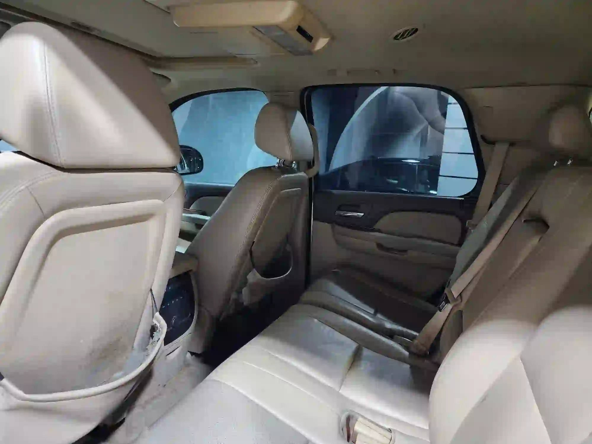 GMC Yukon 2009 - Image 3