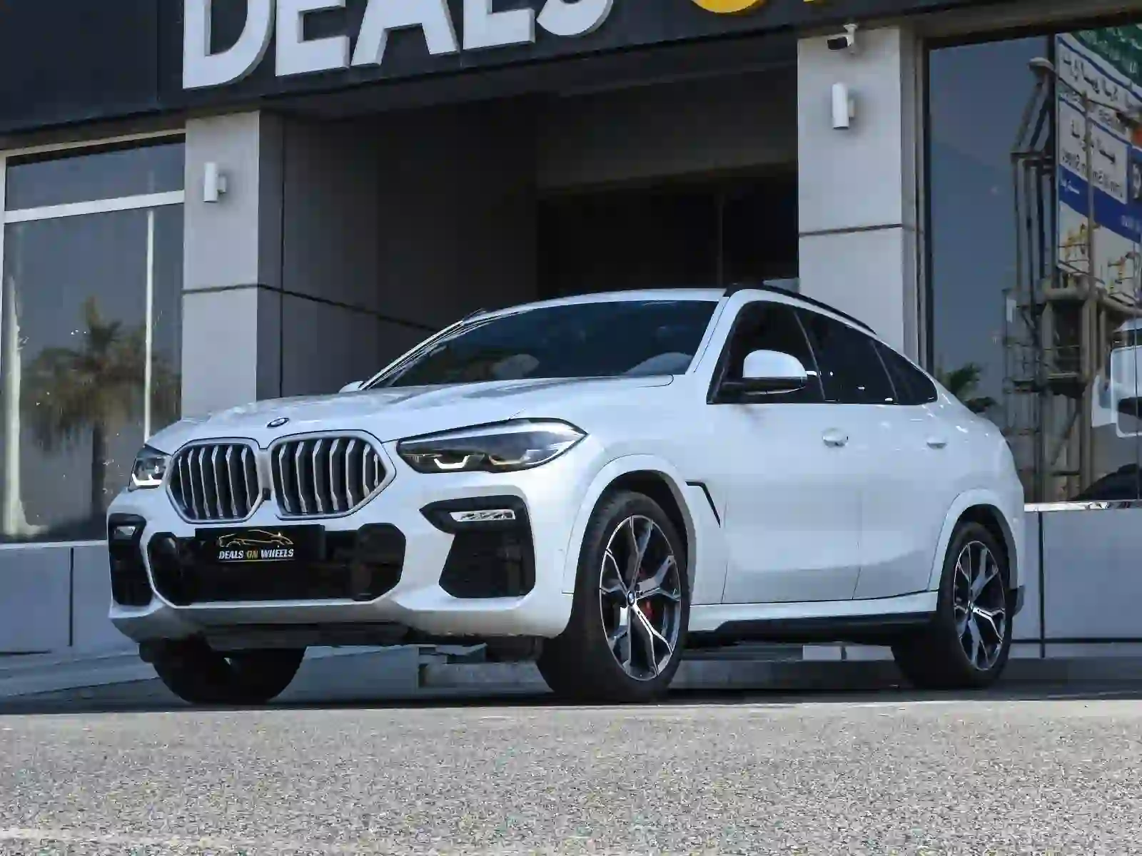 BMW X-Series X6 40i 2021