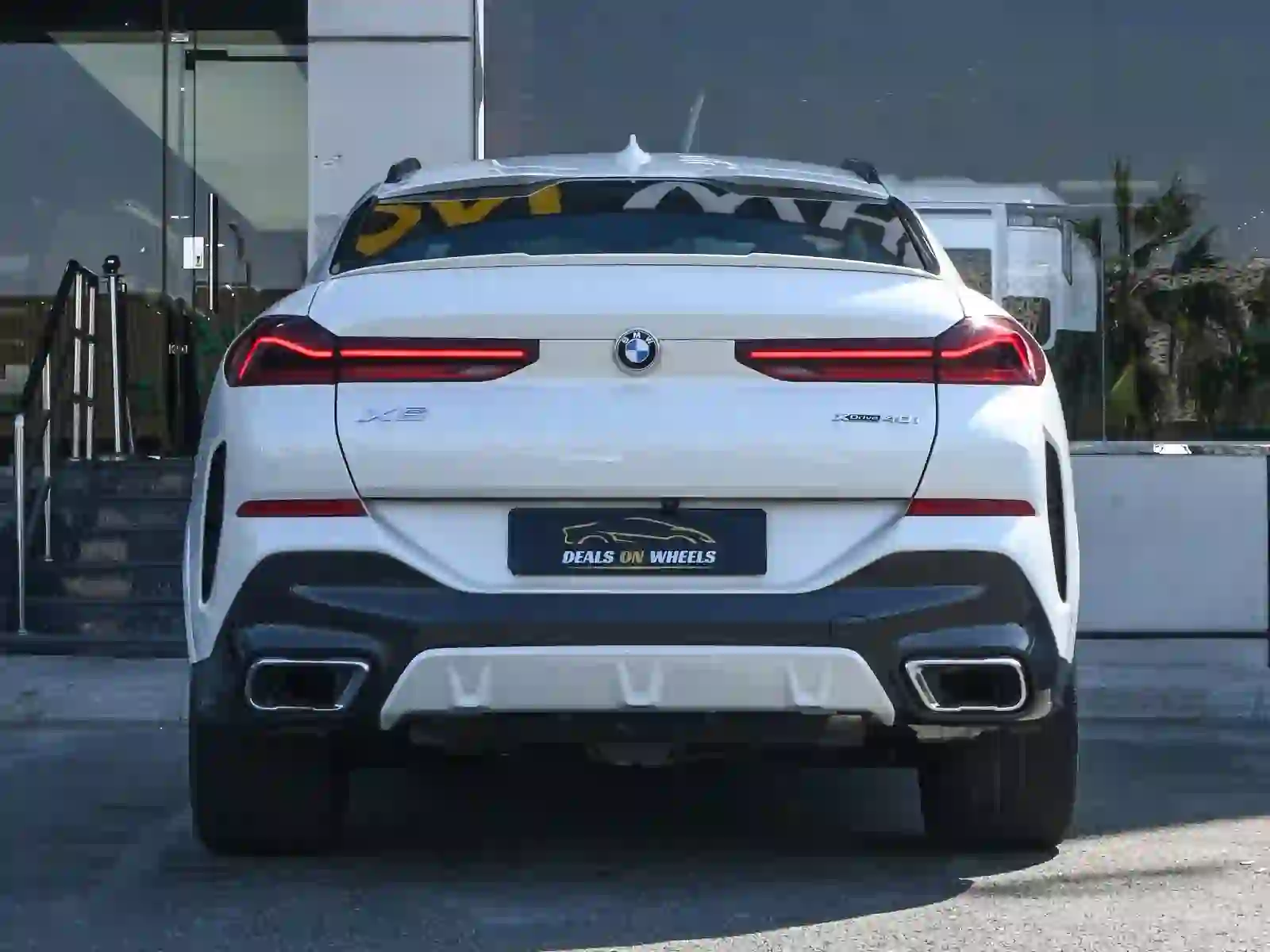 BMW X-Series X6 40i 2021 - Image 4
