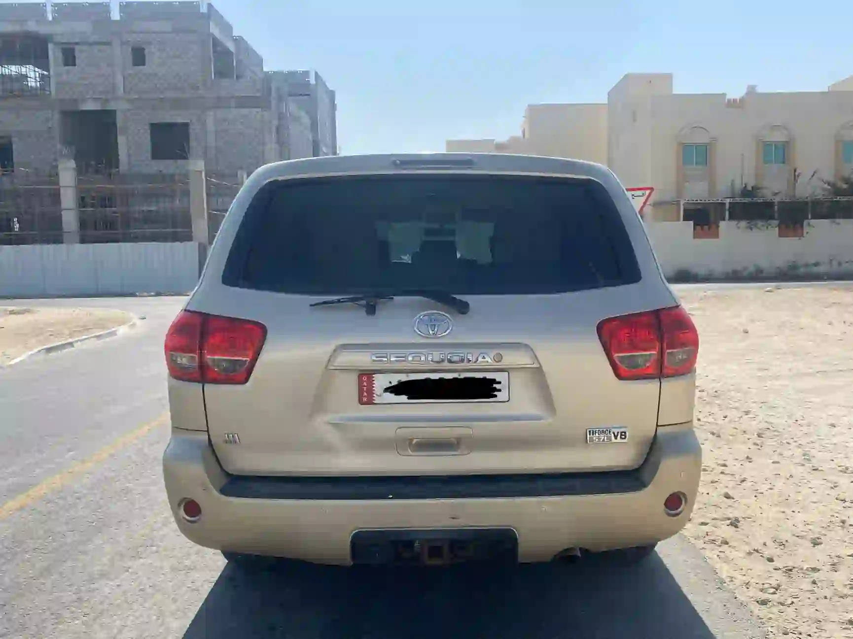 Toyota Sequoia 2016 - Image 2