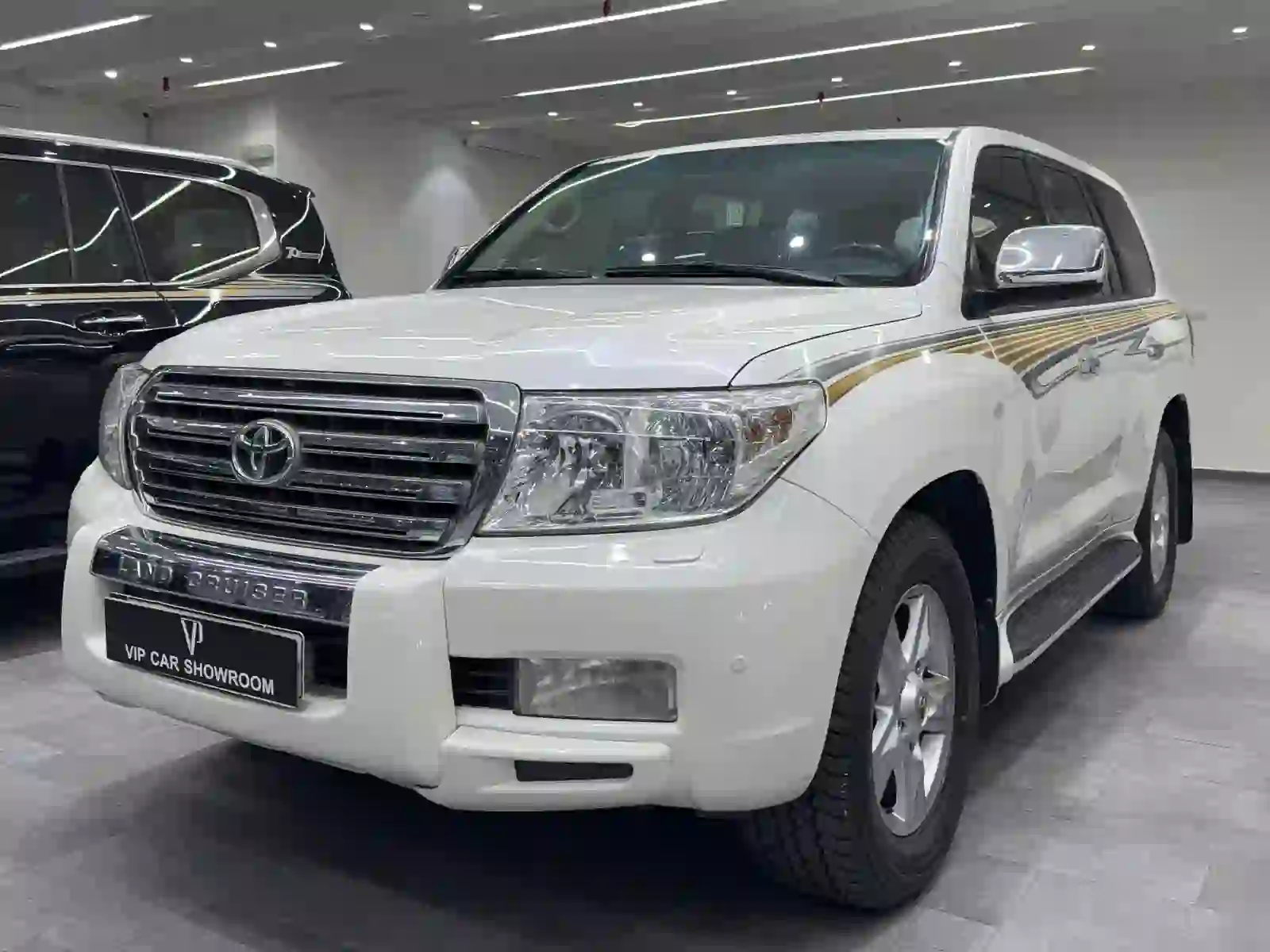 Toyota Land Cruiser VX.R 2010 - Image 2