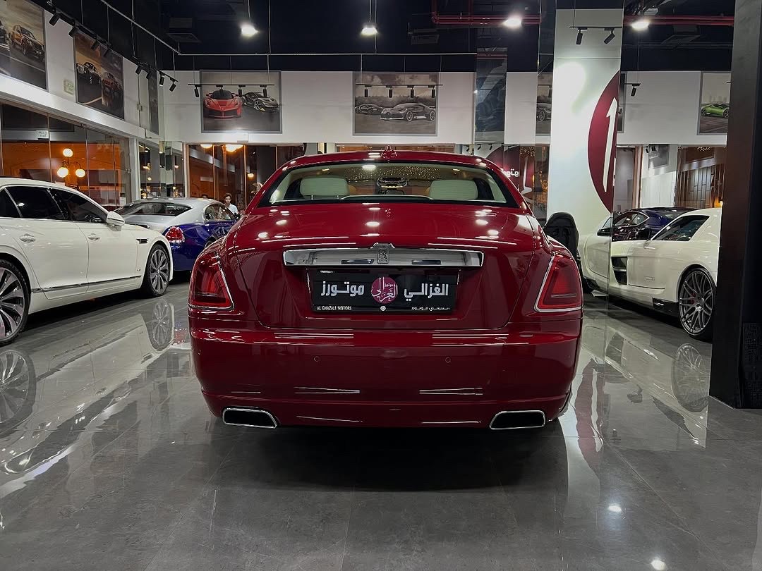 Rolls-Royce Ghost 2016 - Image 4