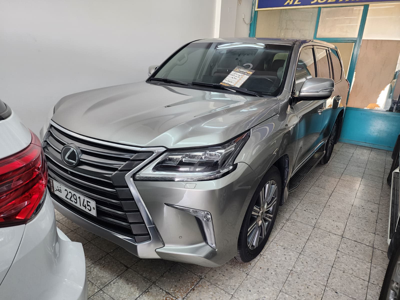 Lexus LX 570 S 2017