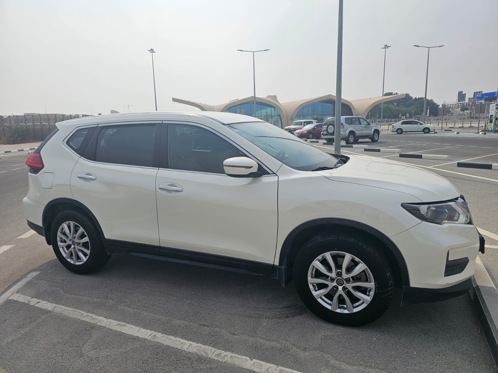 Nissan X-Trail Standard 2019 - Image 1
