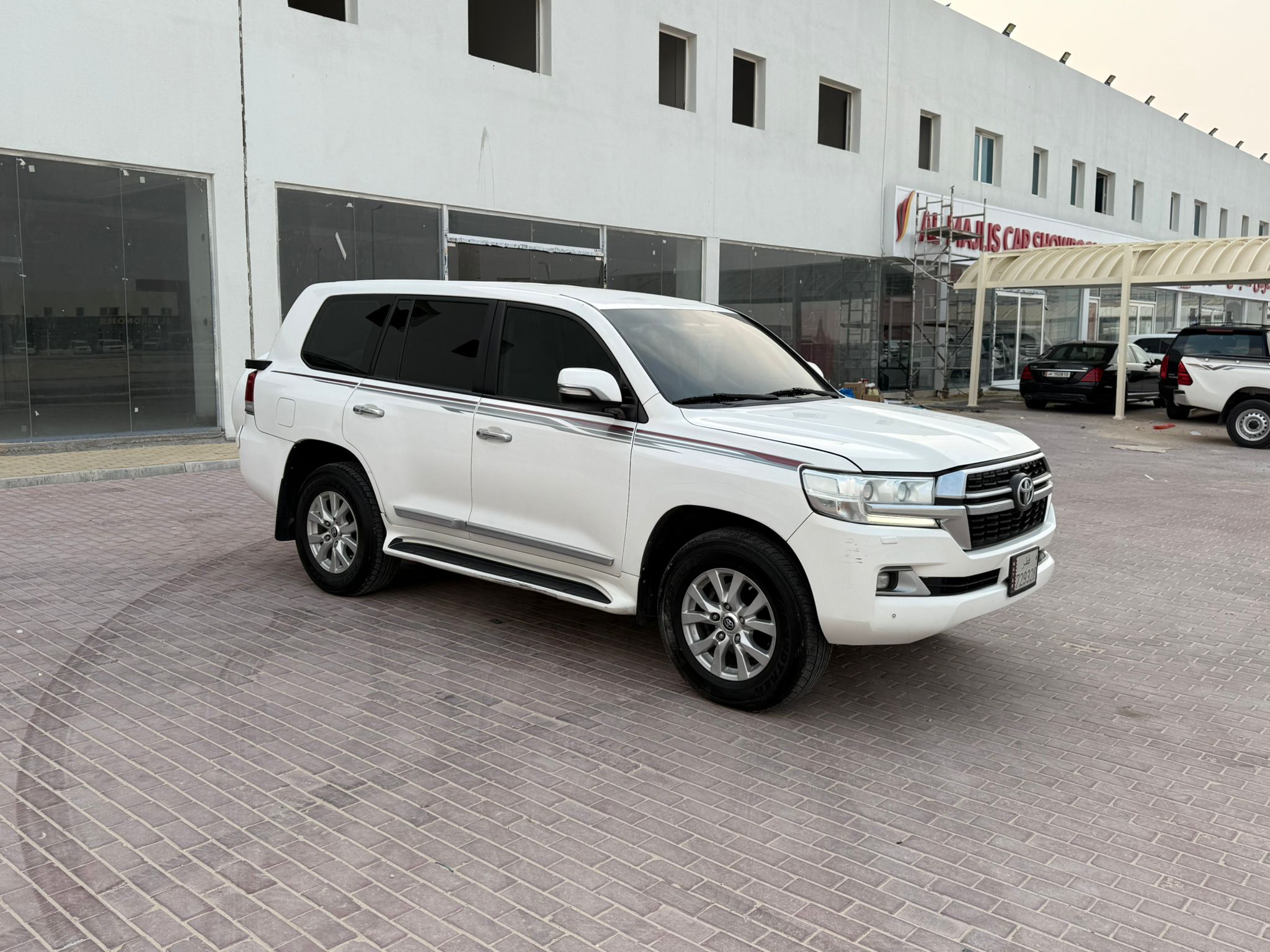 Toyota Land Cruiser GX.R 2018 - Image 2