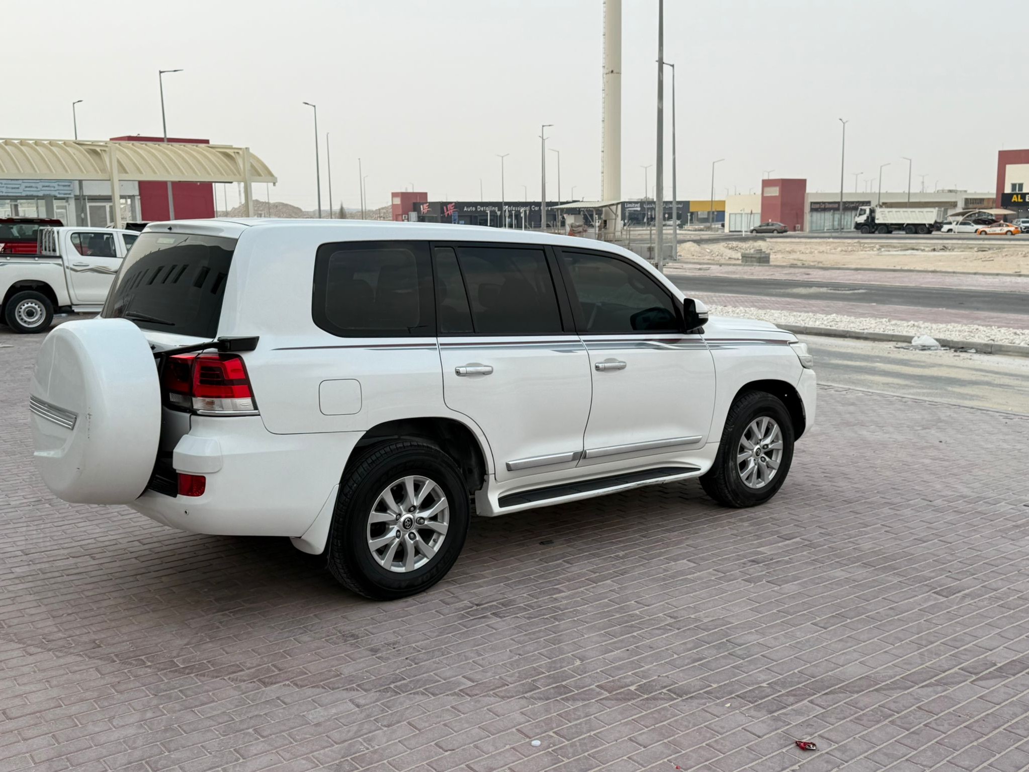 Toyota Land Cruiser GX.R 2018 - Image 4