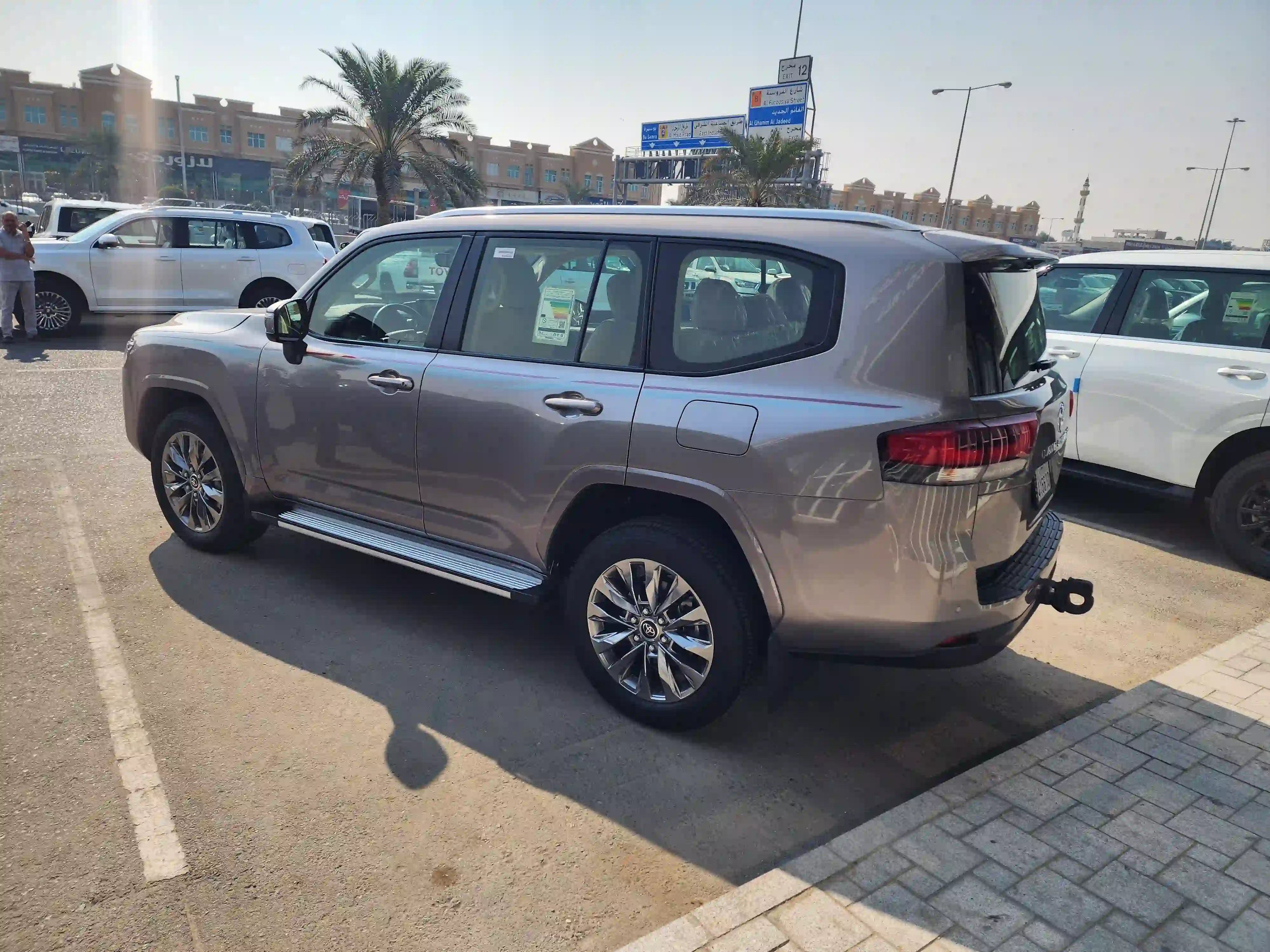Toyota Land Cruiser GX.R 2024 - Image 4