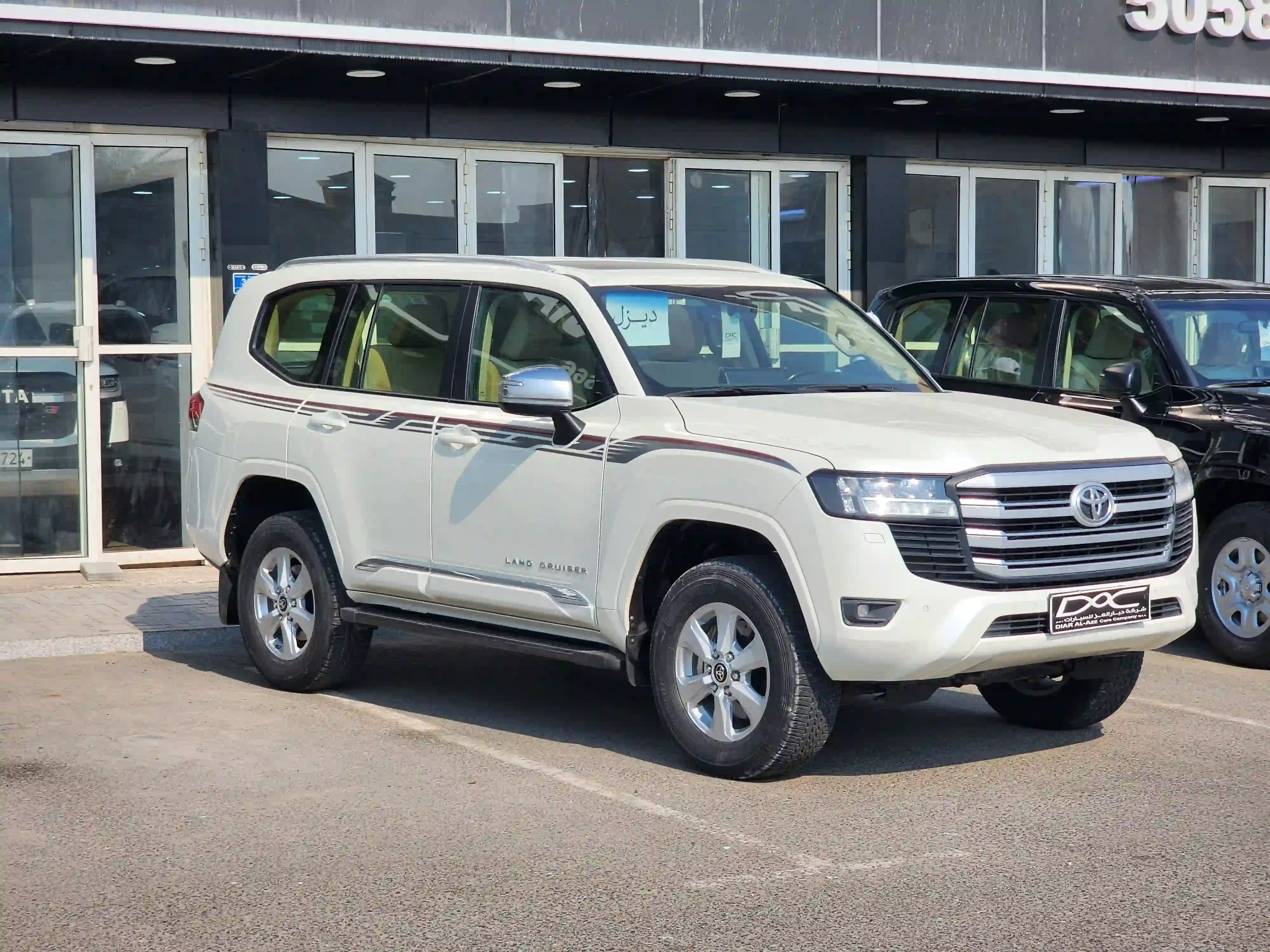 Toyota Land Cruiser GX.R 2023 - Image 2