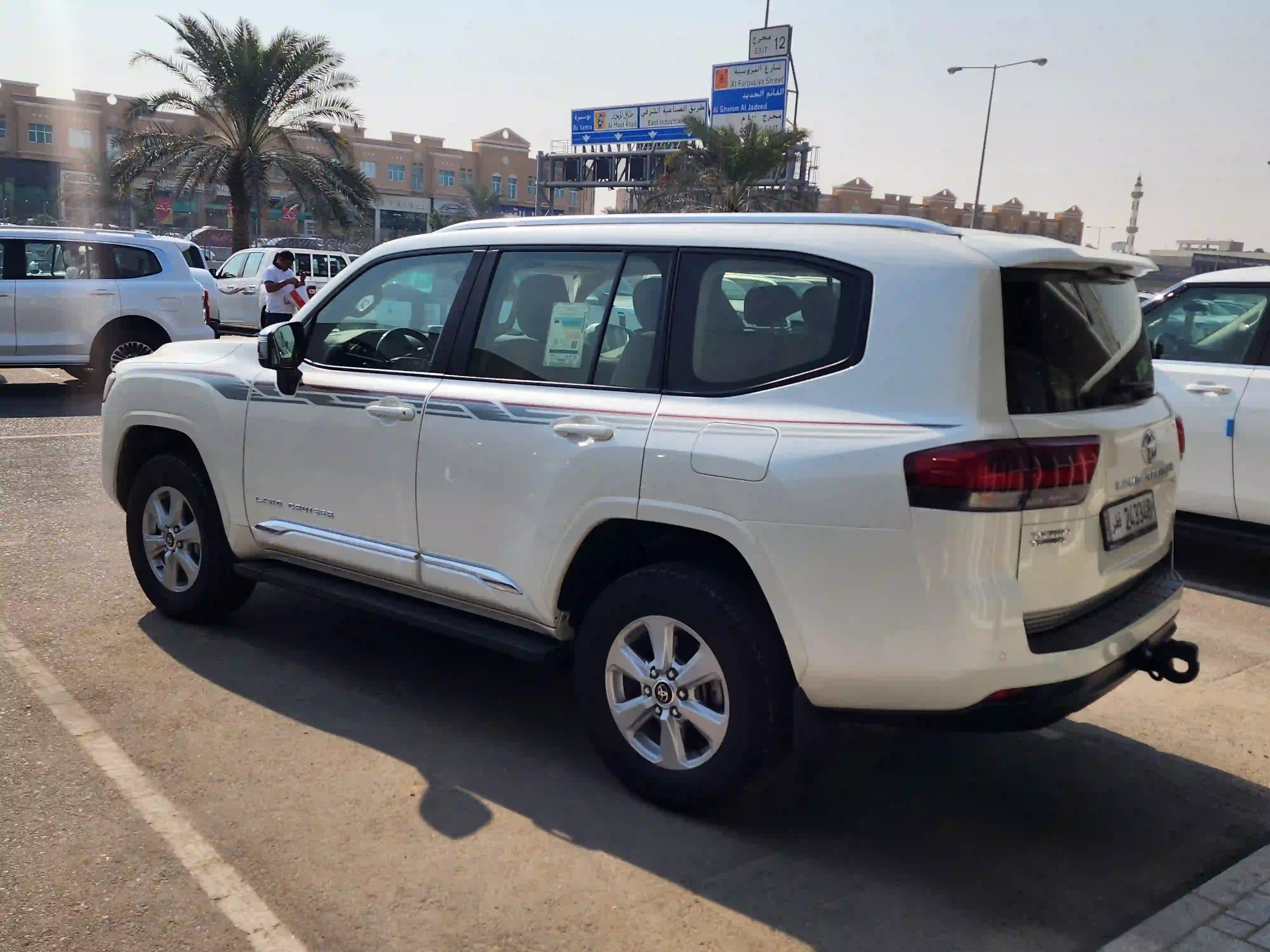 Toyota Land Cruiser GX.R 2023 - Image 4
