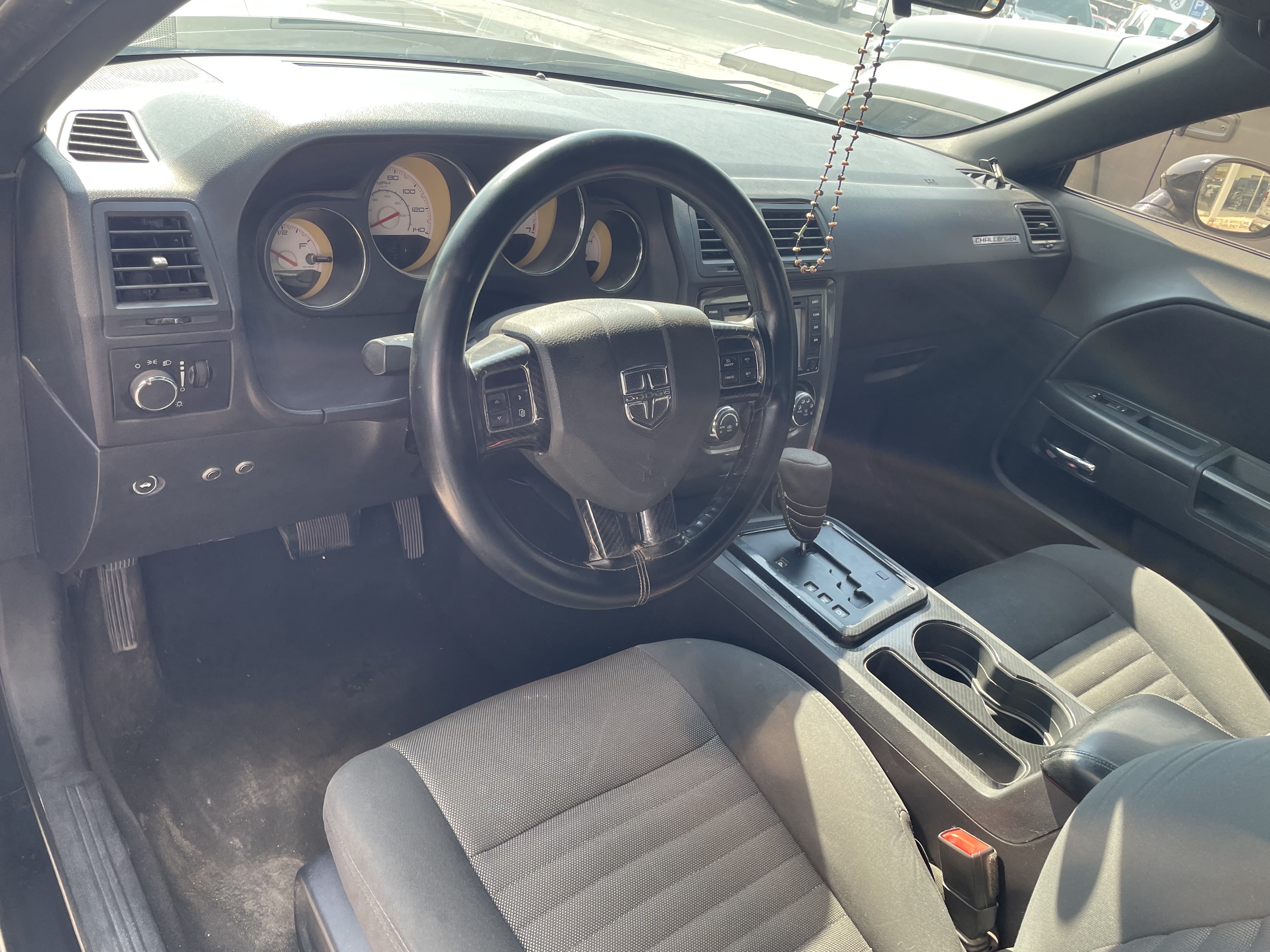 Dodge Challenger Standard 2013 - Image 3