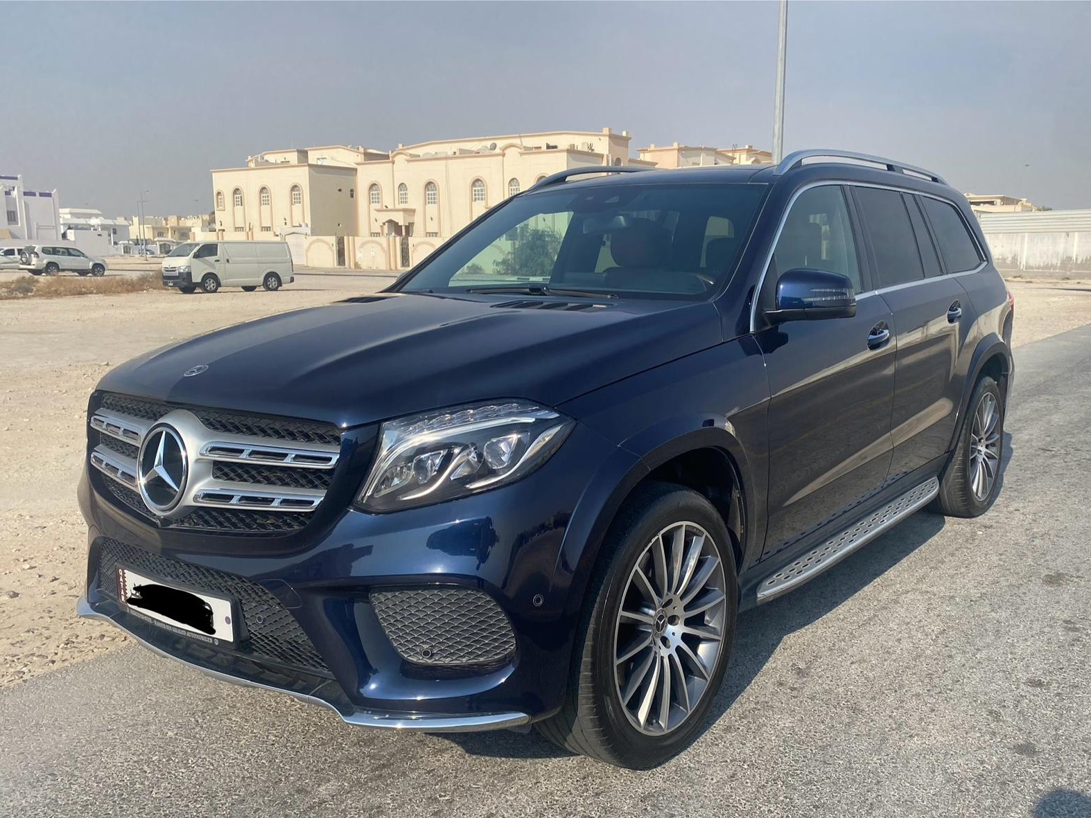 Mercedes-Benz GLS 500 AMG 2018 - Image 1