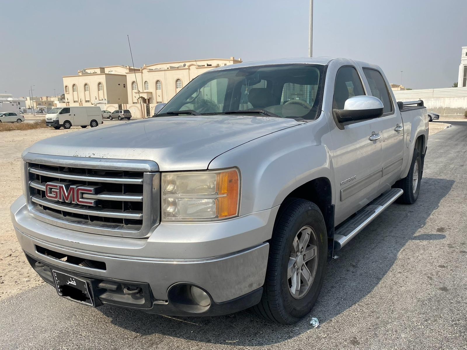 GMC Sierra 2013 - Image 1