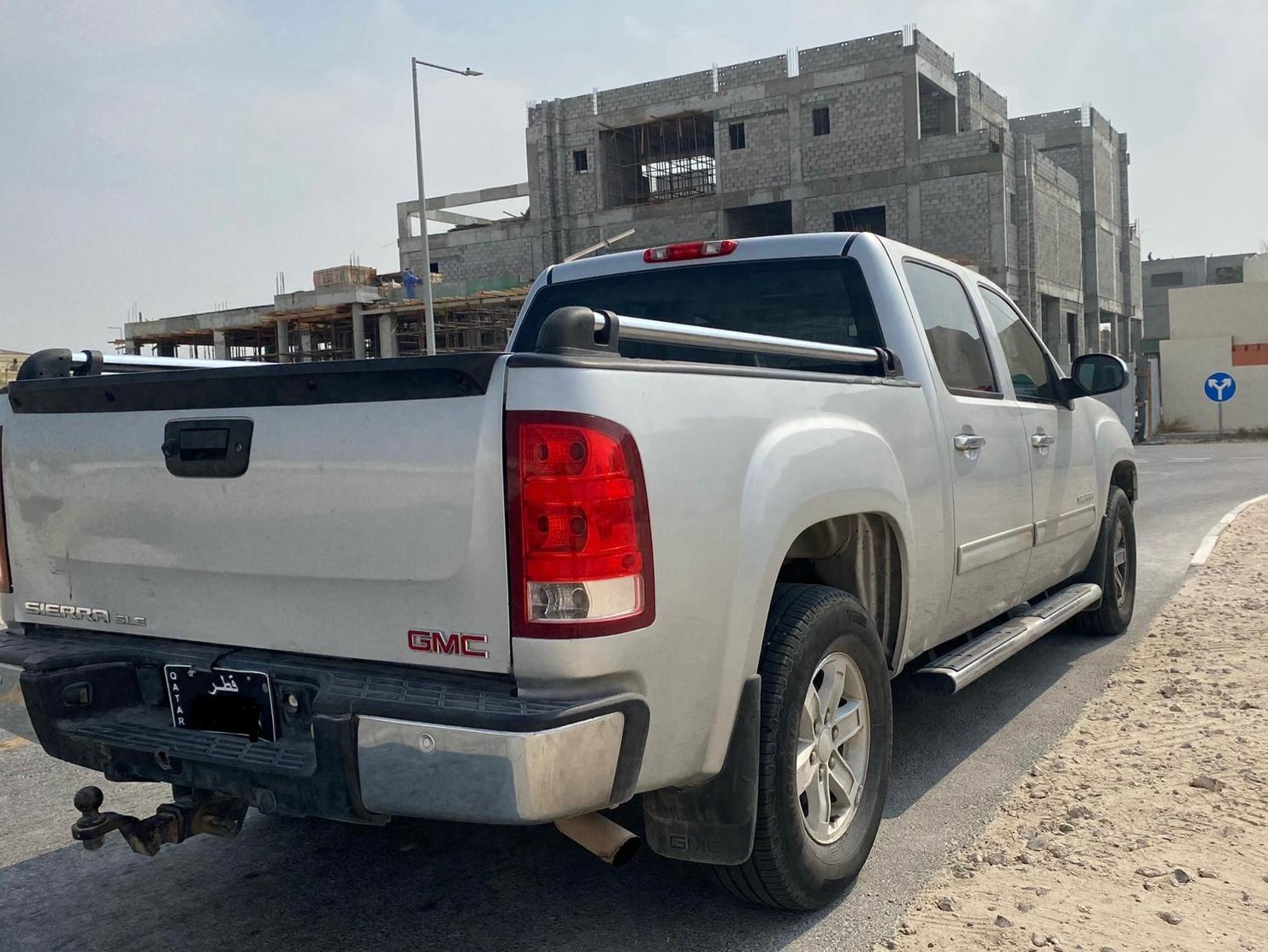GMC Sierra 2013 - Image 2