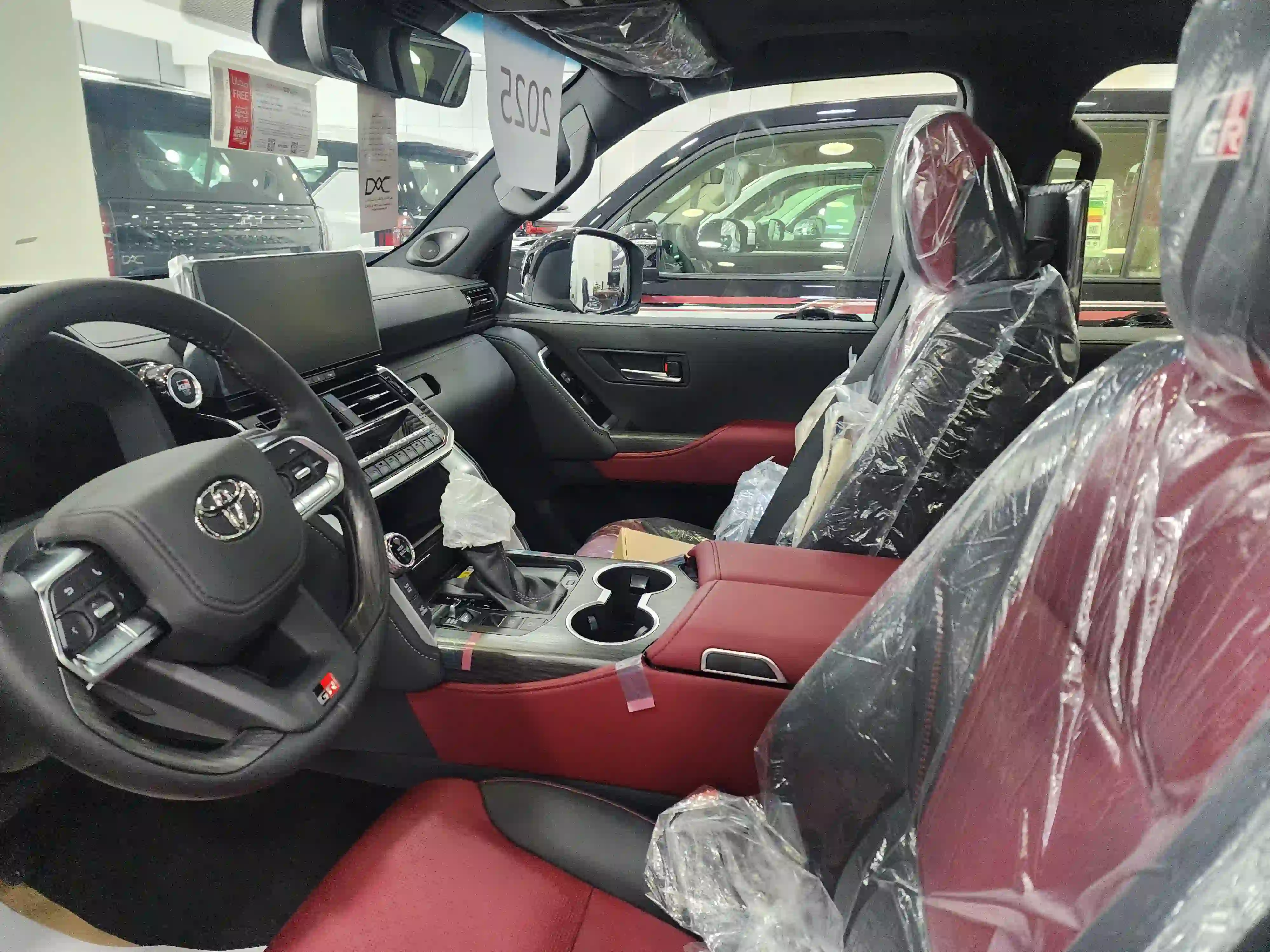 Toyota Land Cruiser G/R 2025 - Image 3