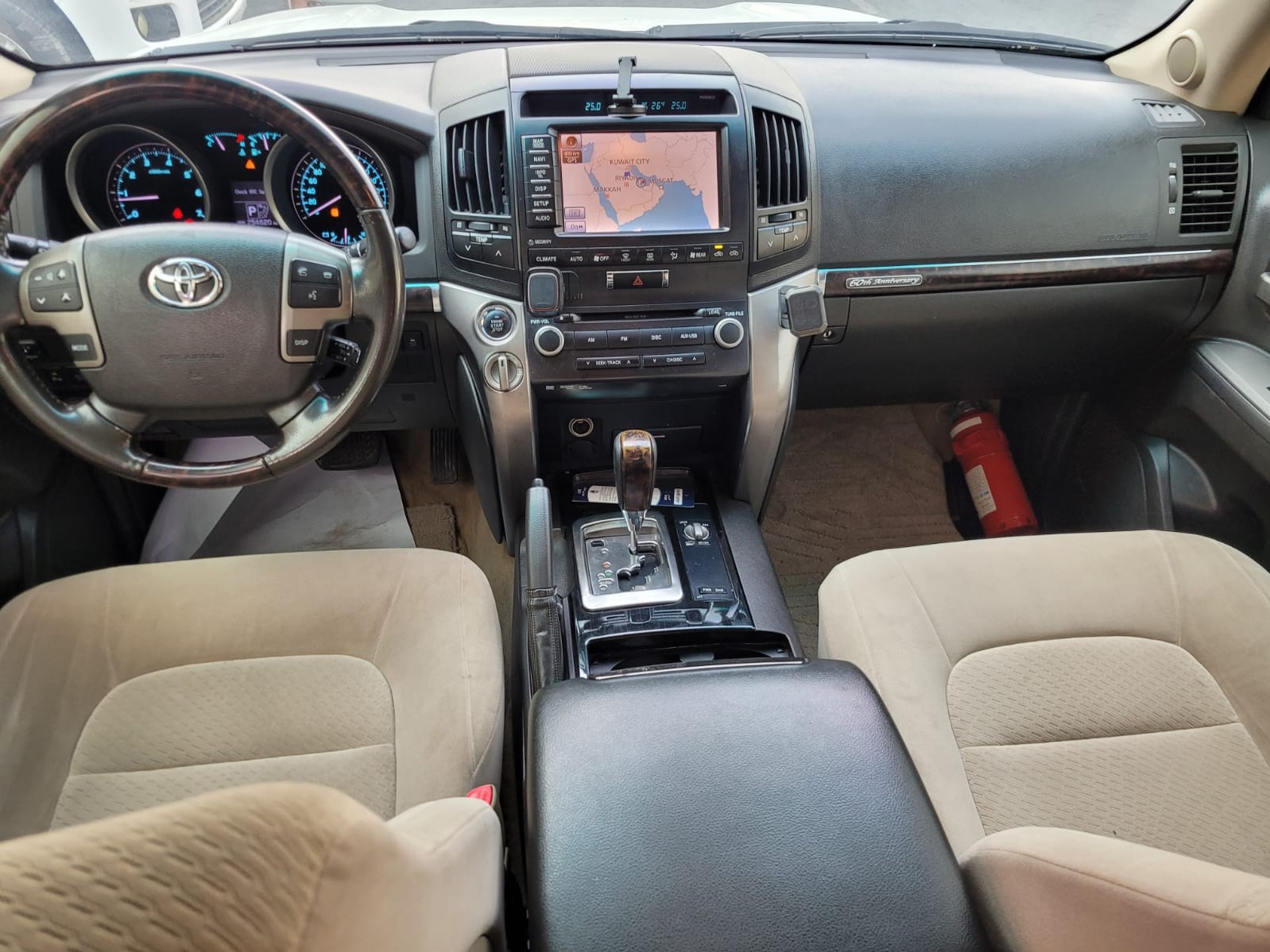 Toyota Land Cruiser VX.R 2011 - Image 3