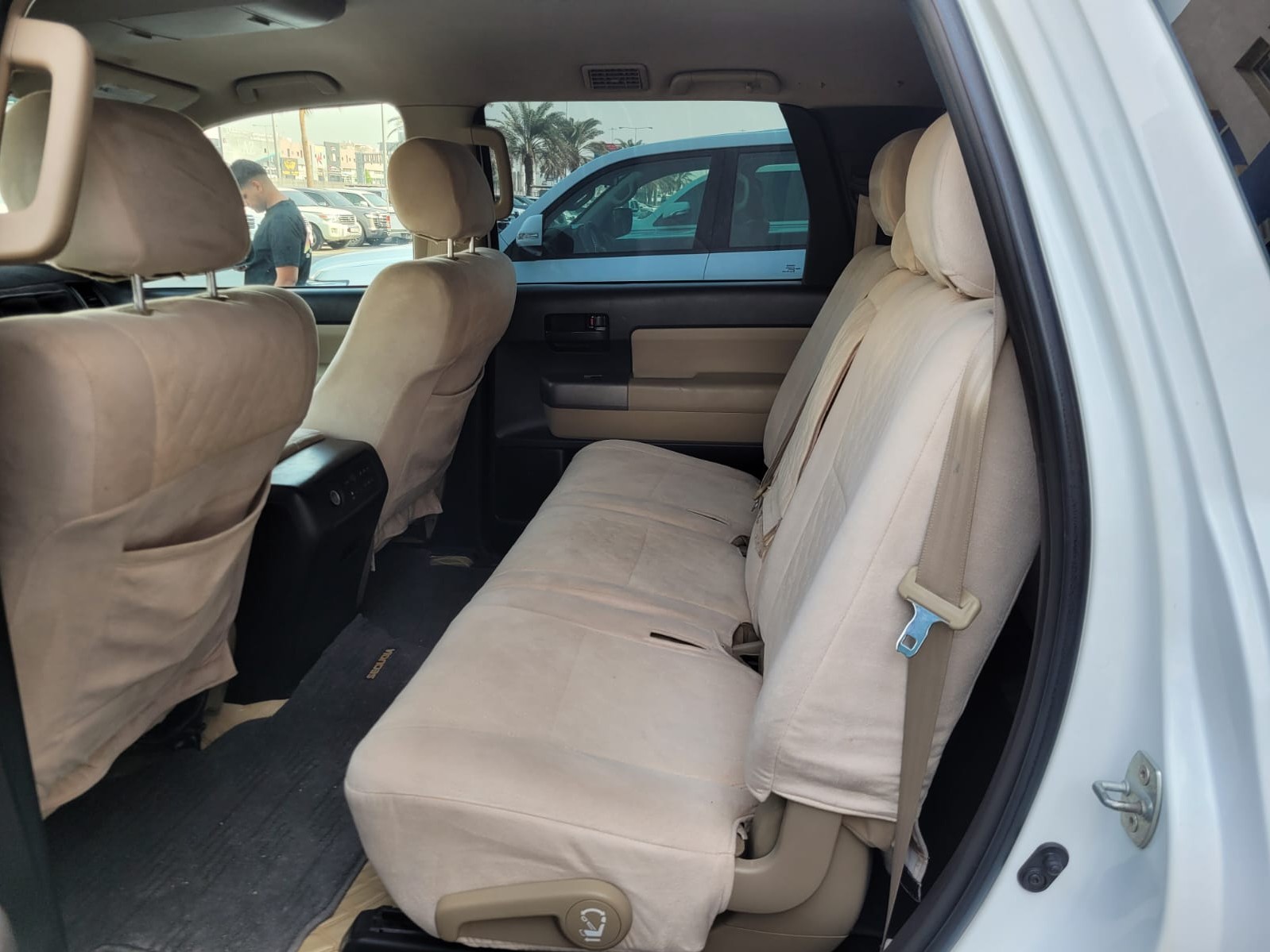Toyota Sequoia SRS 2013 - Image 4