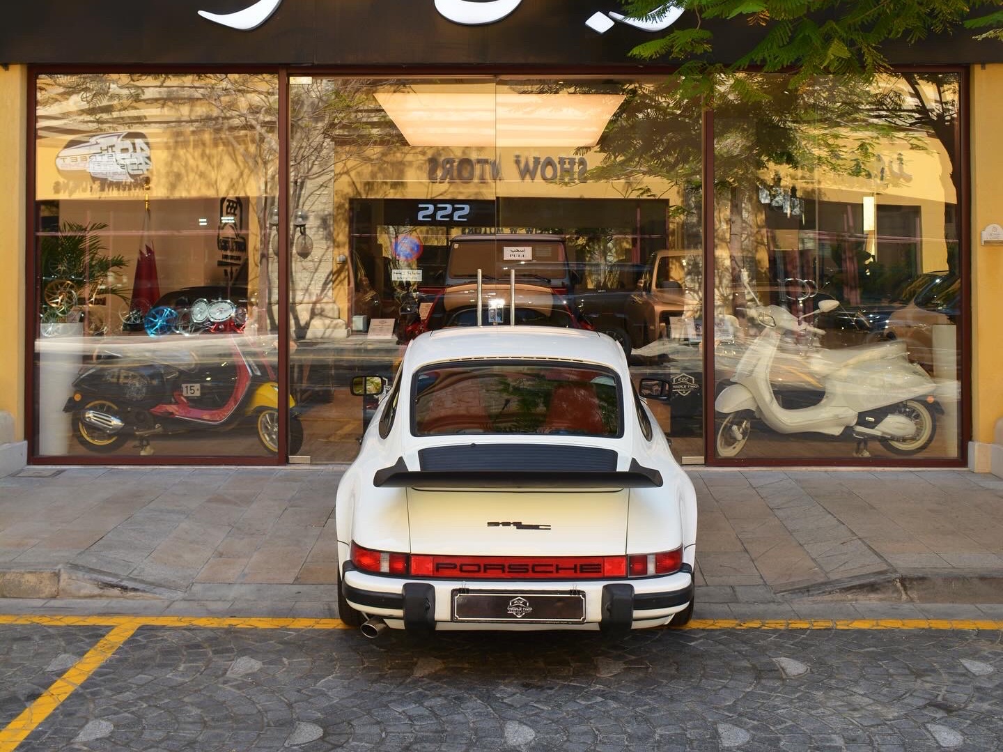 Porsche 911 S  1983 - Image 4