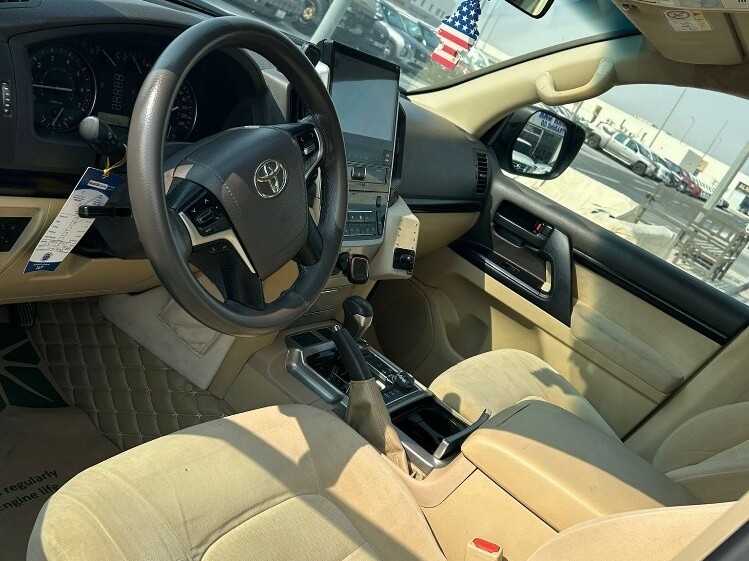 Toyota Land Cruiser G standard 2017 - Image 2
