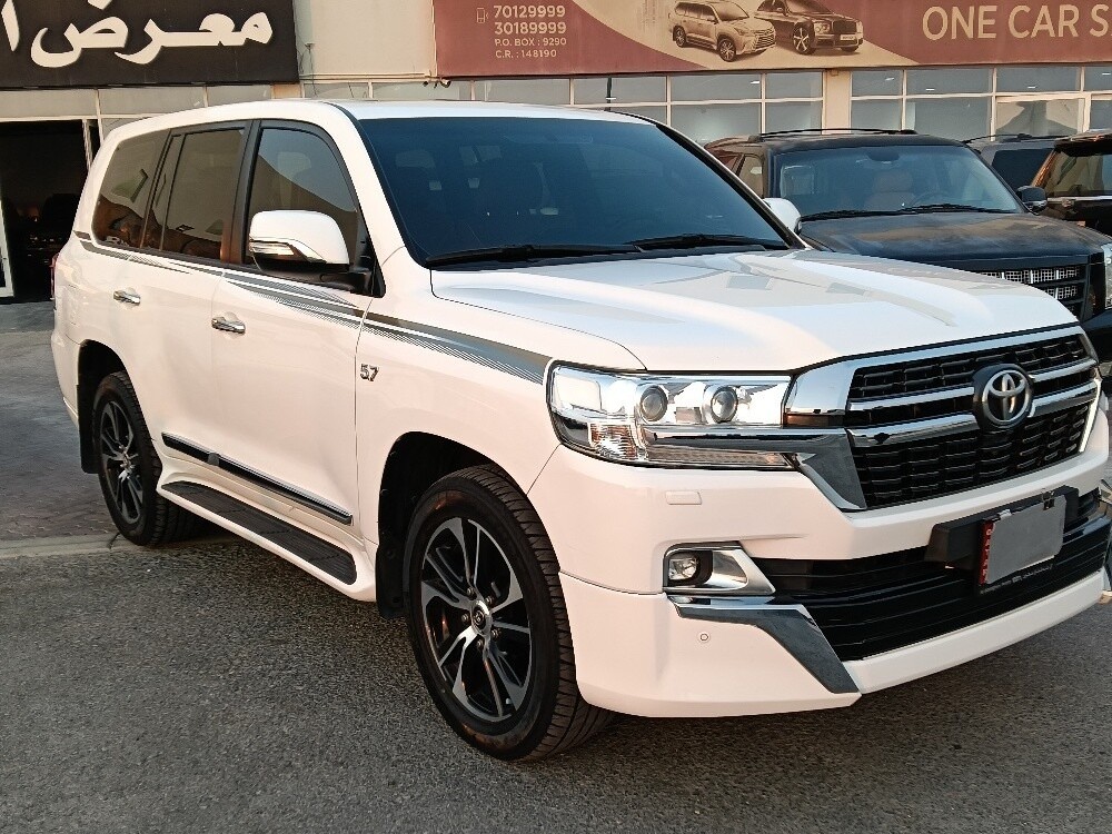 Toyota Land Cruiser GX.R 2018 - Image 3