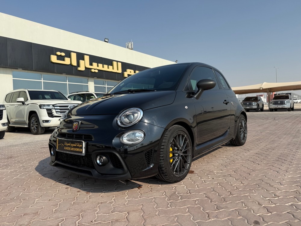 Fiat Abarth 695 2024 - Image 2