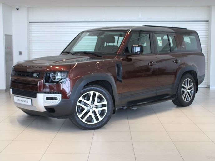 Land Rover Defender 130 2023 - Image 2