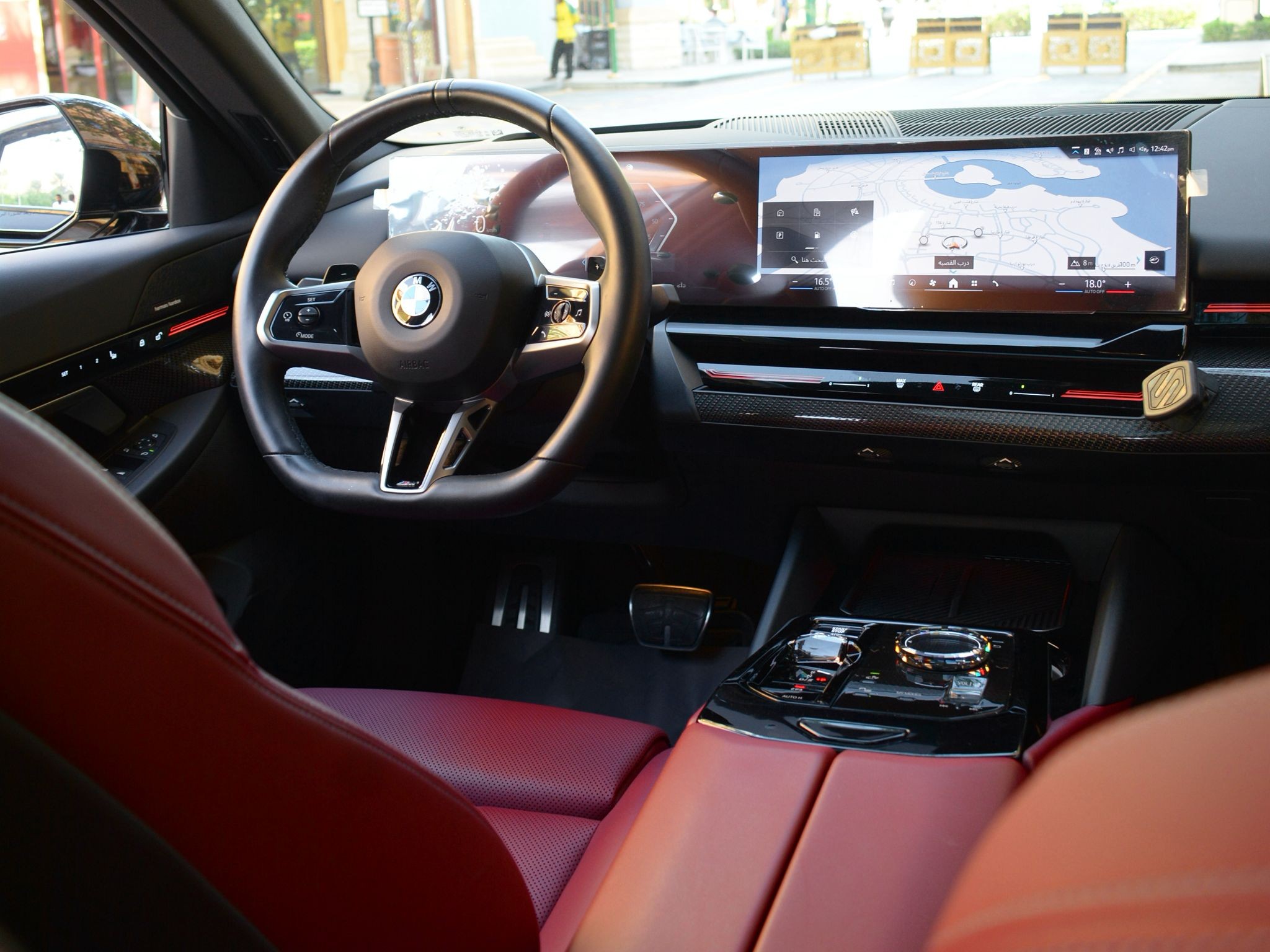 BMW 5-Series 520 i 2024 - Image 3