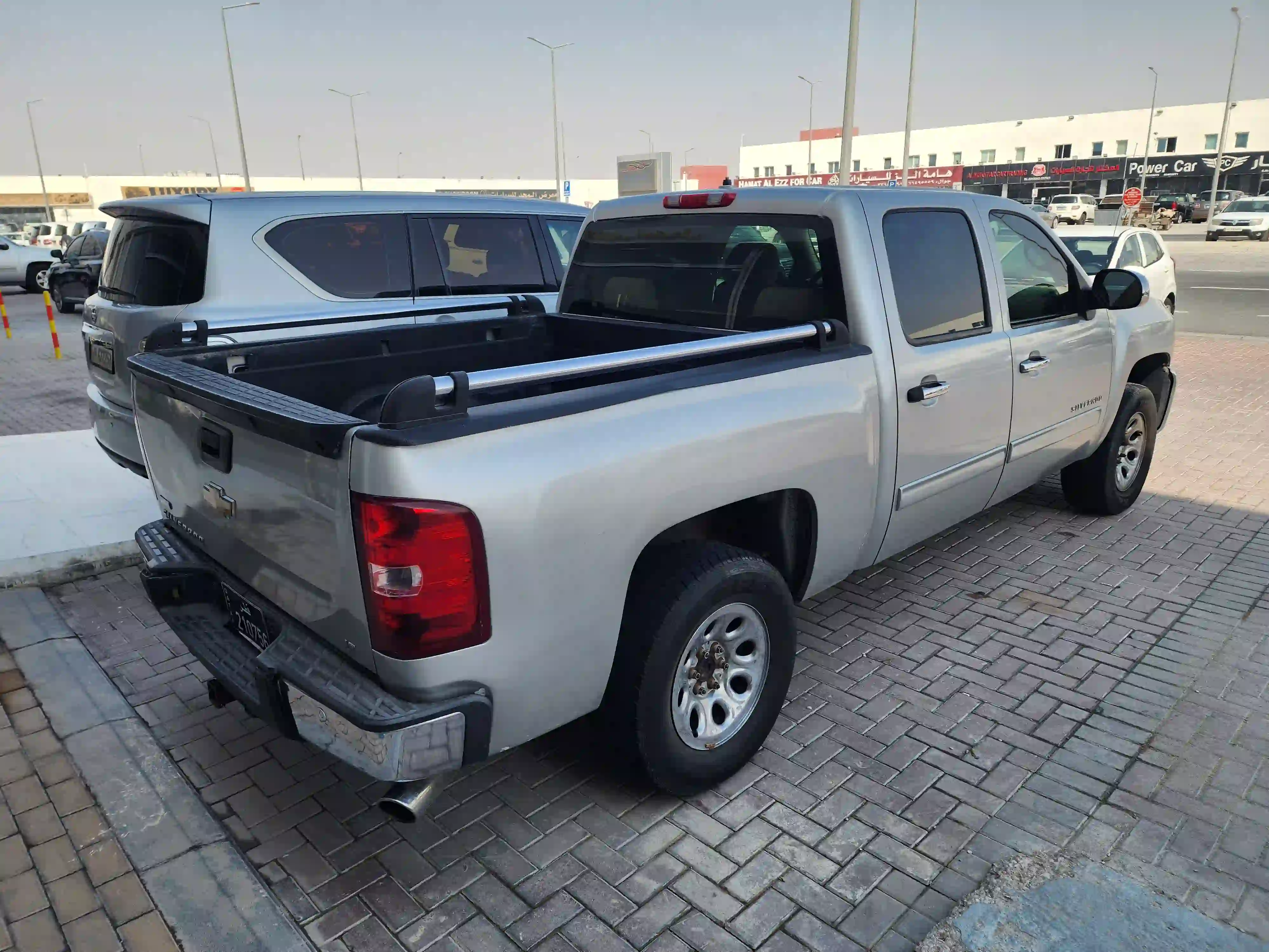 Chevrolet Silverado 2010 - Image 4