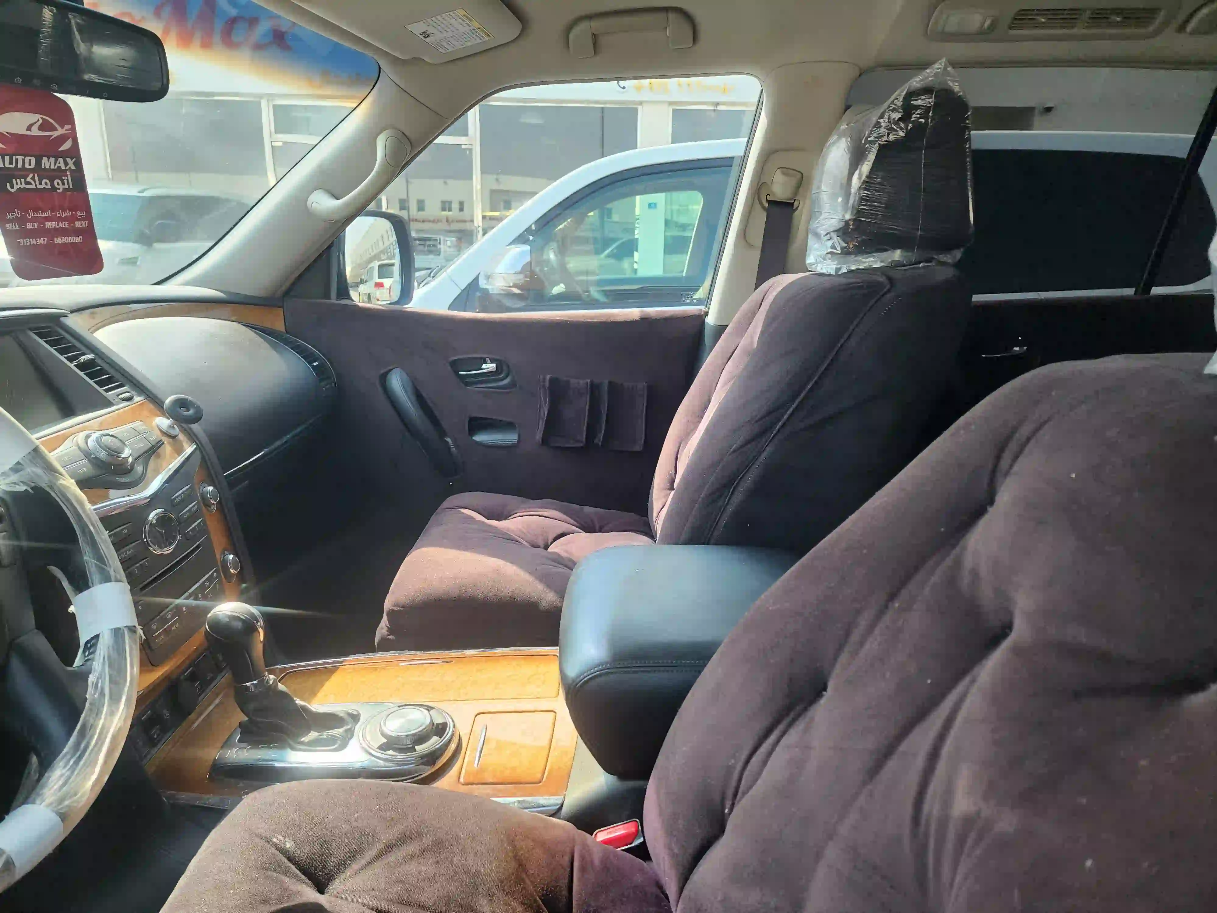 Infiniti QX56 2013 - Image 4