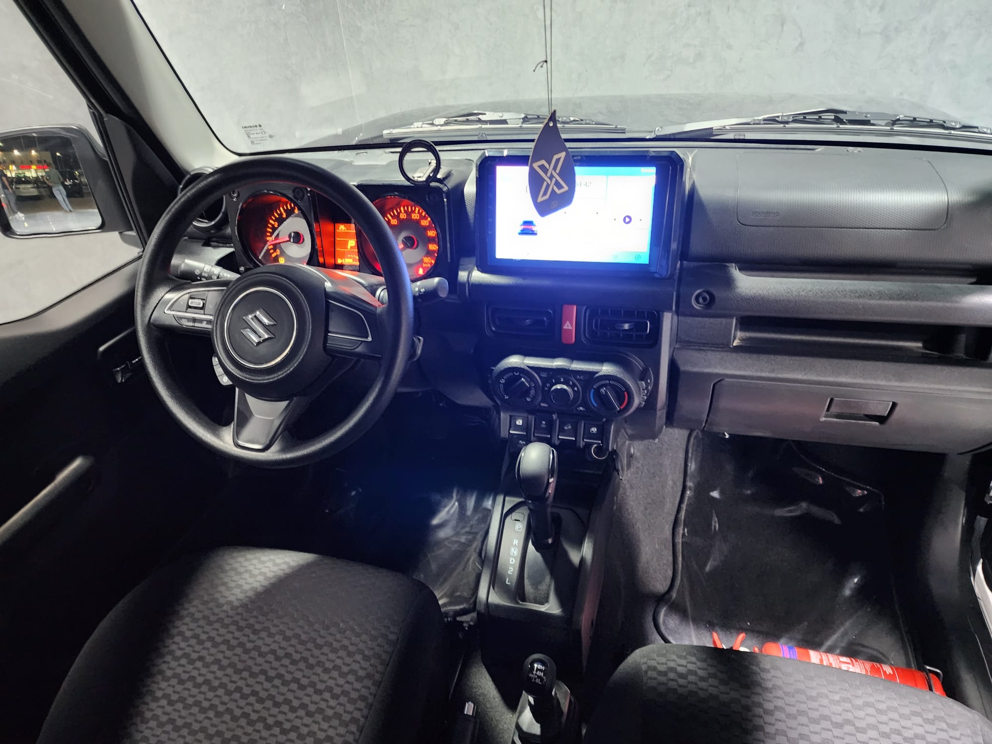 Suzuki Jimny 2025 - Image 3