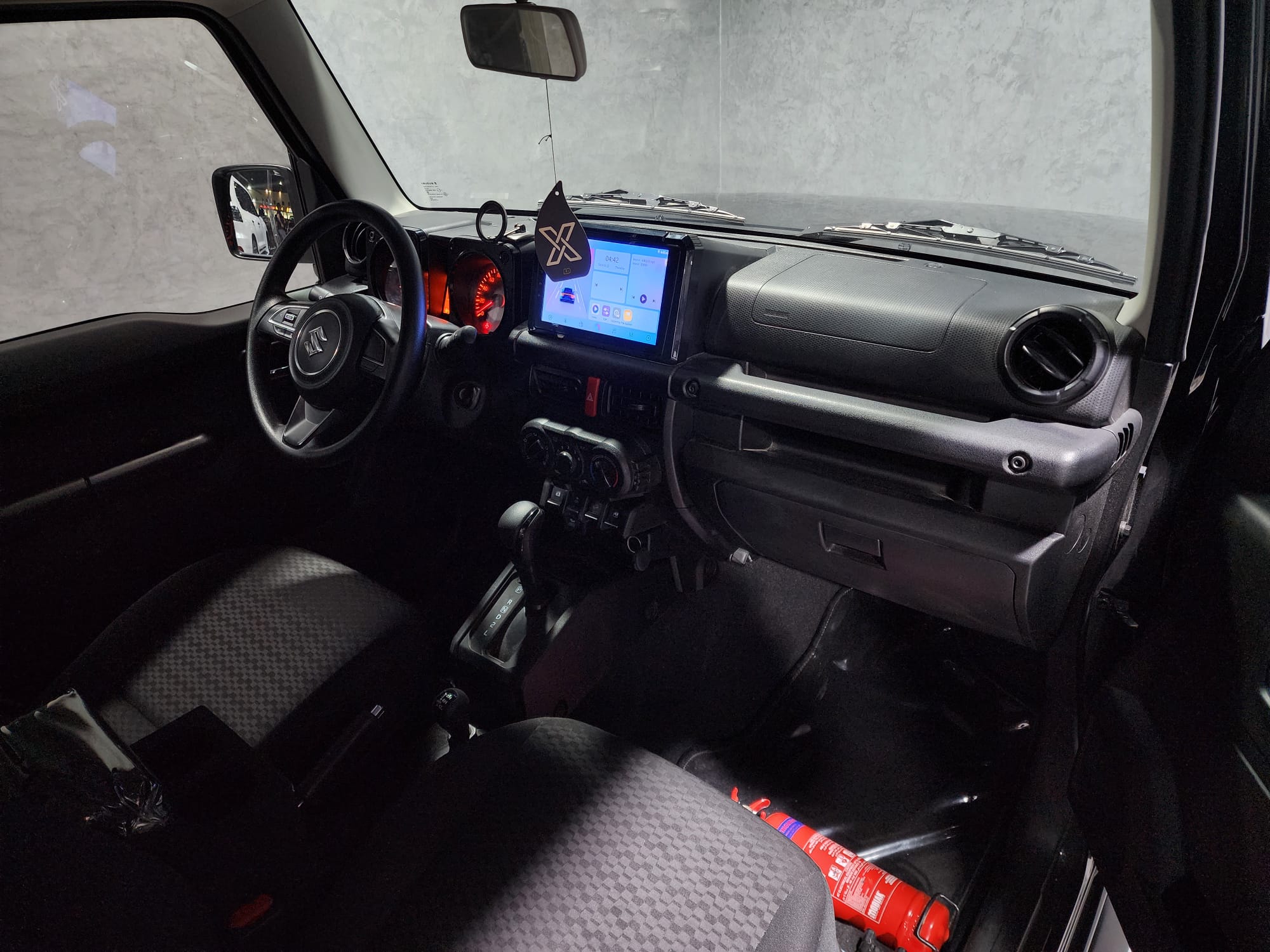 Suzuki Jimny 2025 - Image 4