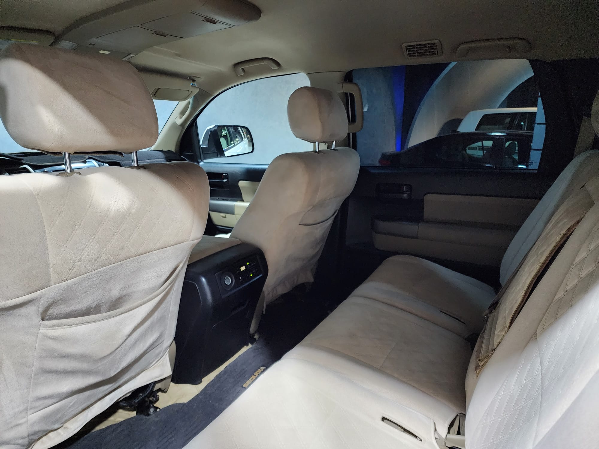 Toyota Sequoia SRS 2013 - Image 3