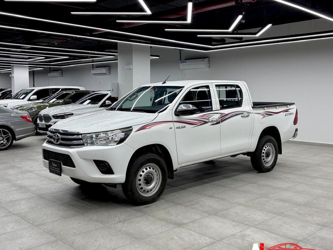 Toyota Hilux V6 2022 - Image 3