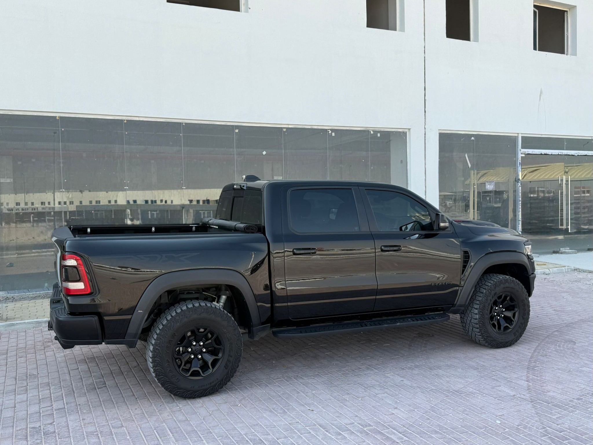 Dodge Ram 2023 - Image 2
