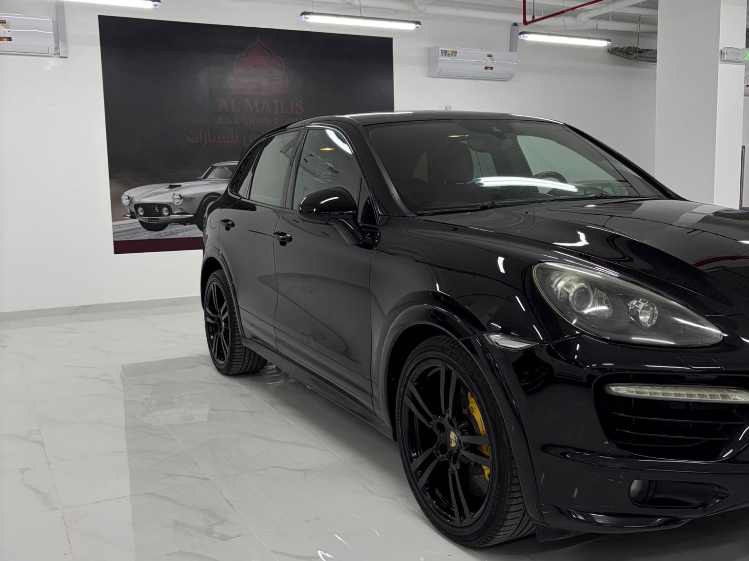 Porsche Cayenne Turbo  S 2014 - Image 3