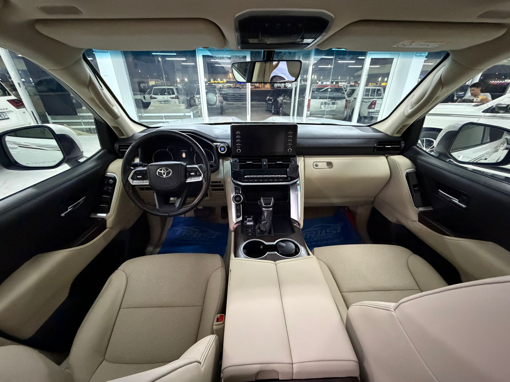 Toyota Land Cruiser GX.R 2022 - Image 4