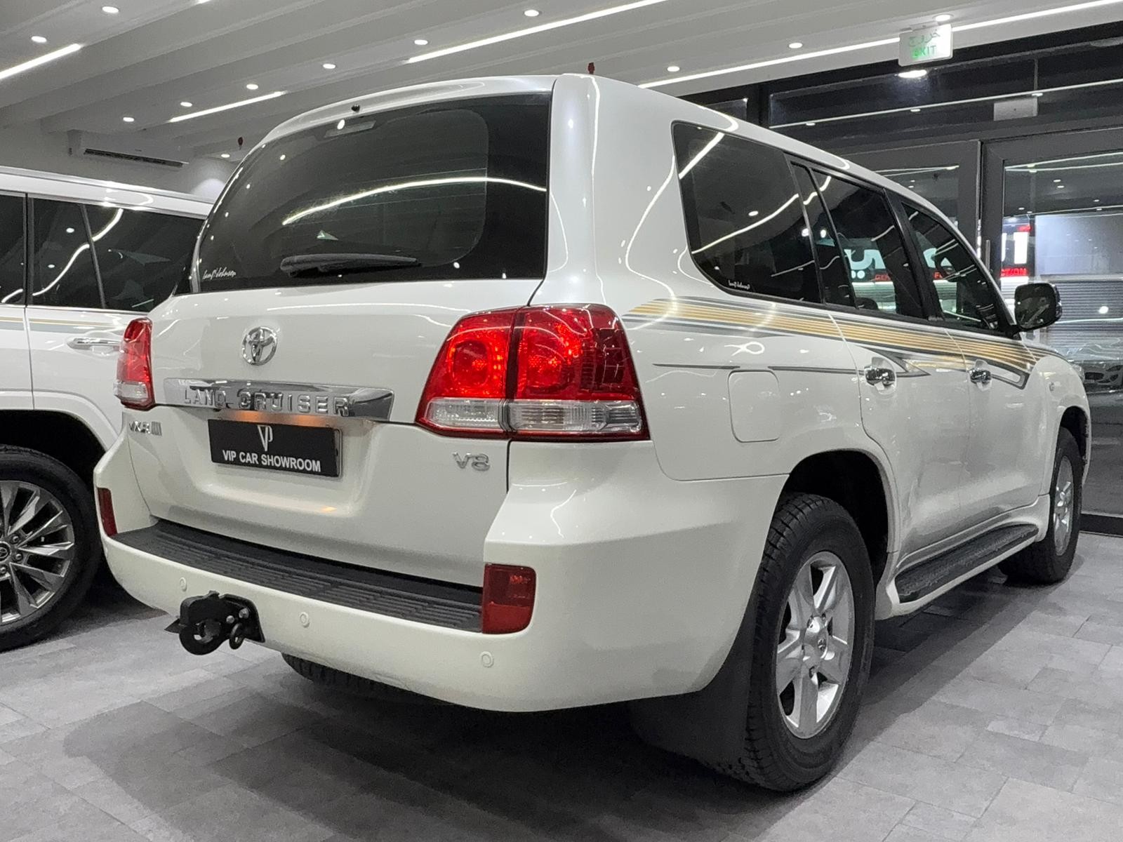 Toyota Land Cruiser VX.R 2010 - Image 2