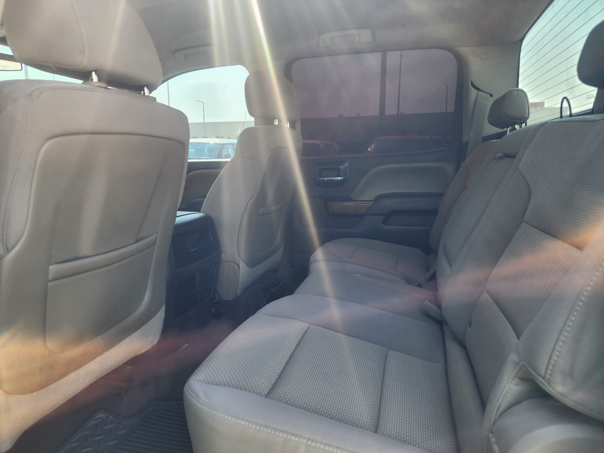 GMC Sierra 2015 - Image 2