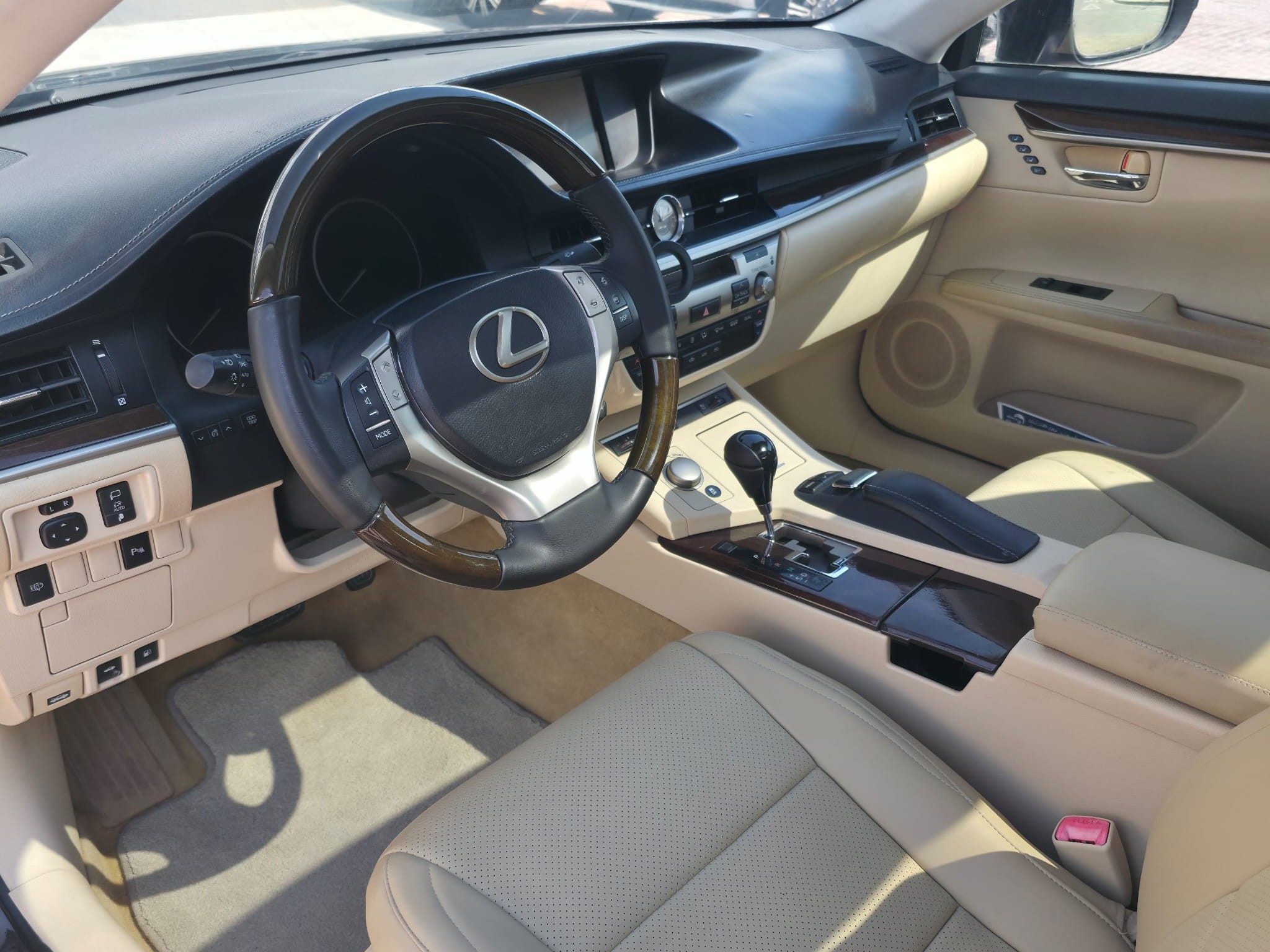 Lexus ES 350 2013 - Image 4