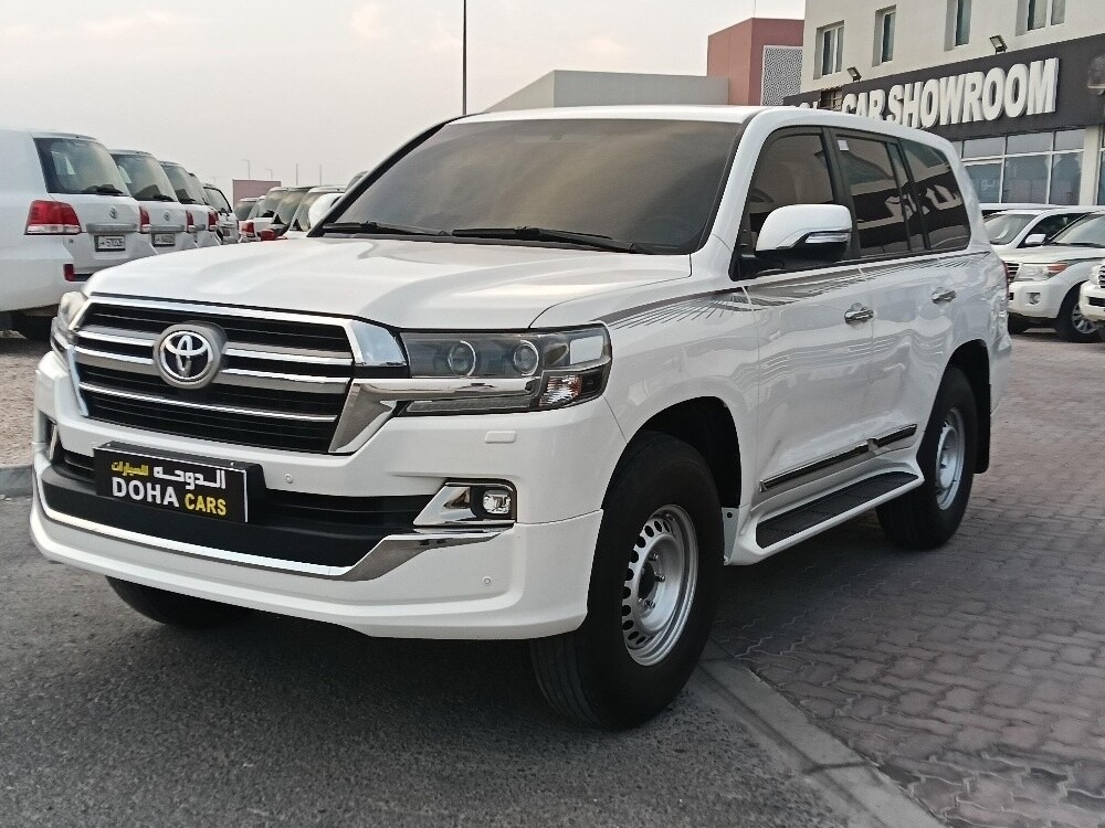 Toyota Land Cruiser GXR Grand Touring 2019 - Image 4