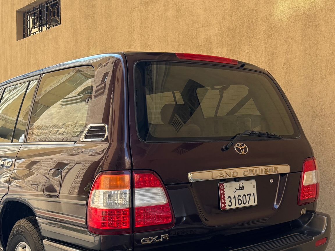 Toyota Land Cruiser GXR v6 2006 - Image 3